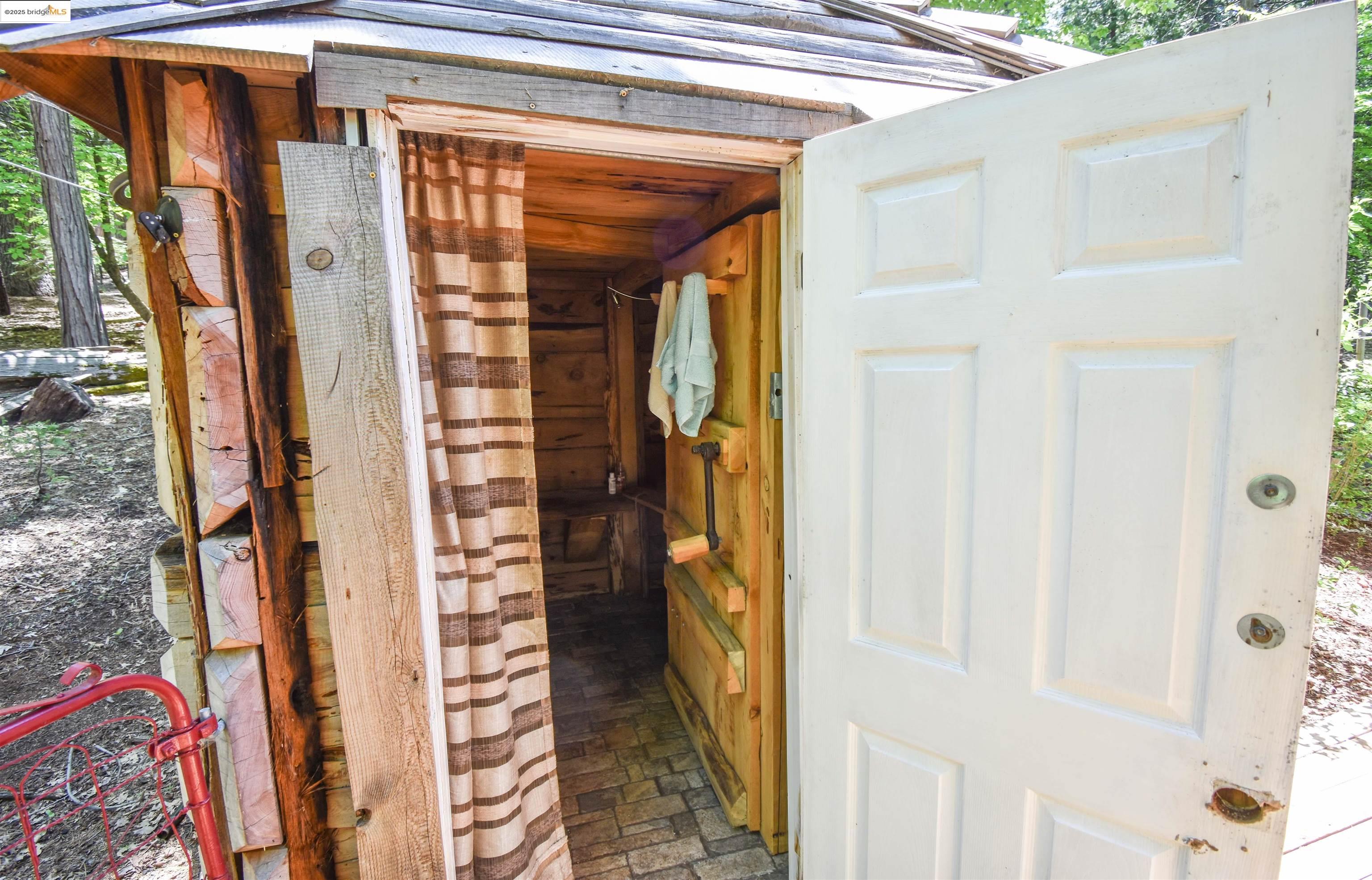 Detail Gallery Image 9 of 38 For 19265 Superior Dr, Twain Harte,  CA 95383 - 3 Beds | 2 Baths