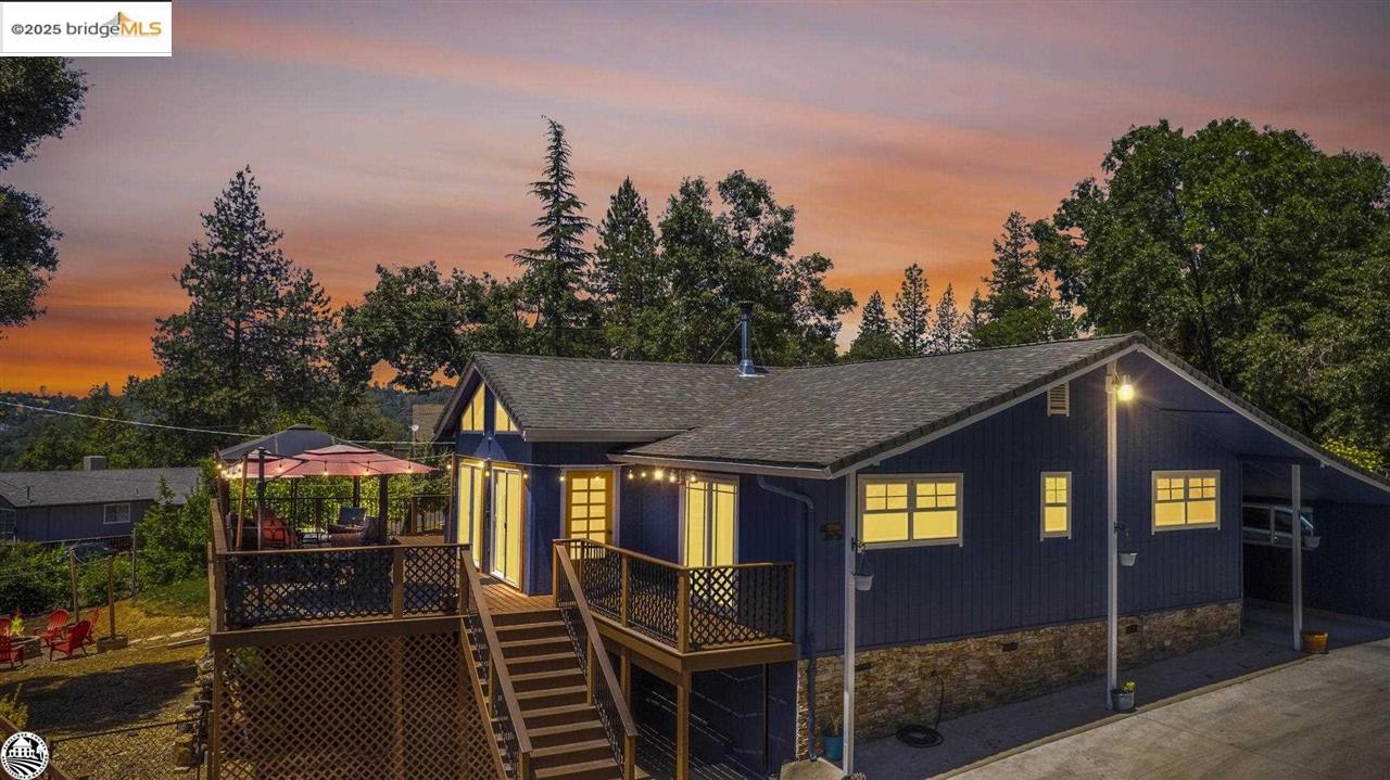 Detail Gallery Image 1 of 46 For 20580 Gerber Road, Tuolumne,  CA 95379 - 3 Beds | 2 Baths