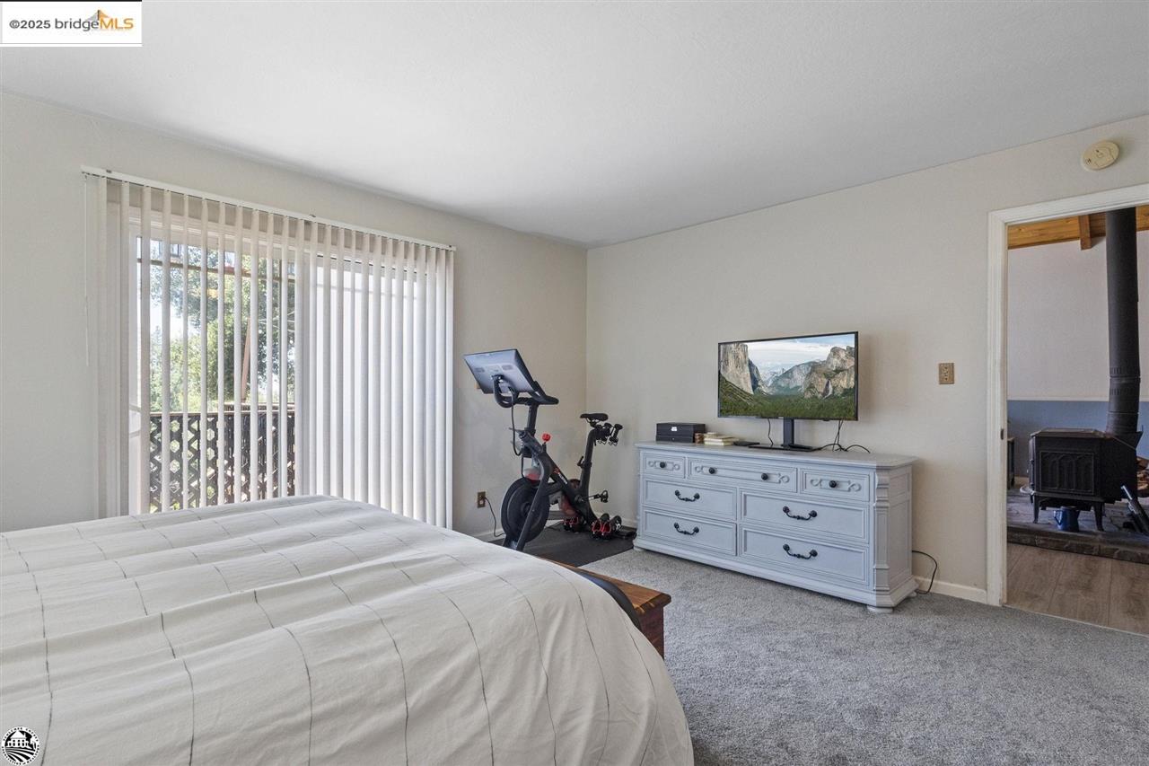 Detail Gallery Image 14 of 46 For 20580 Gerber Road, Tuolumne,  CA 95379 - 3 Beds | 2 Baths