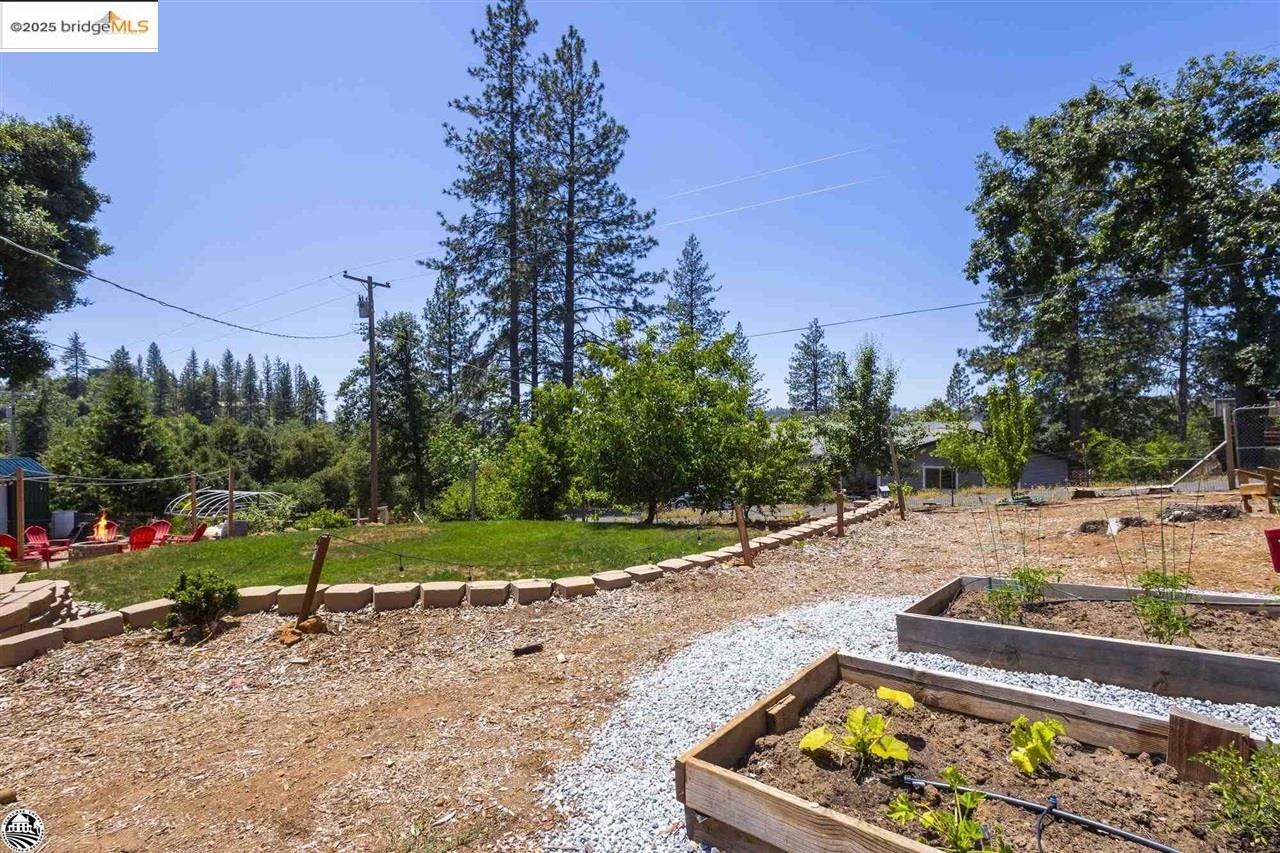 Detail Gallery Image 37 of 46 For 20580 Gerber Road, Tuolumne,  CA 95379 - 3 Beds | 2 Baths