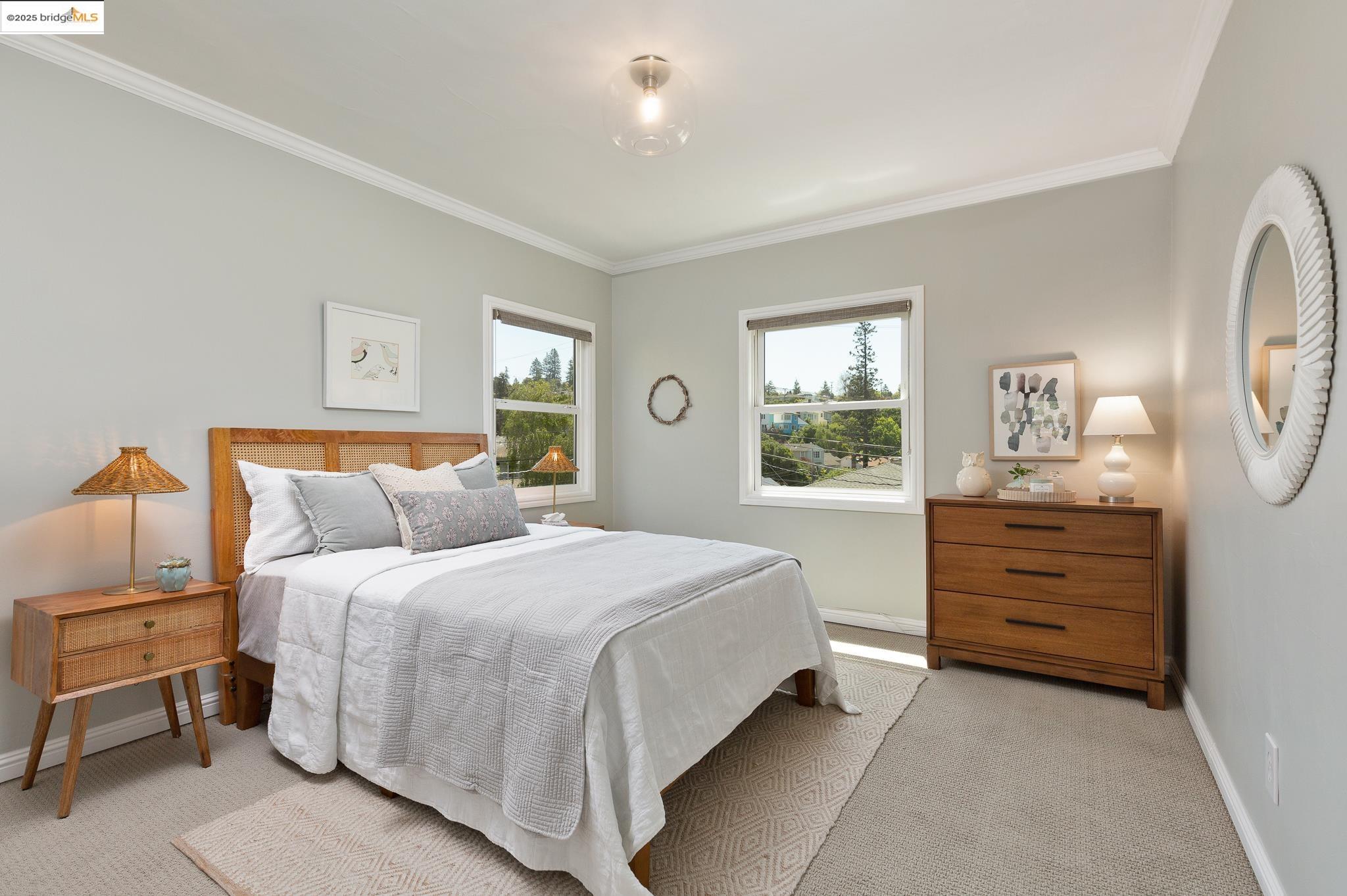 131 Sonia, Oakland, California 94618, 3 Bedrooms Bedrooms, 6 Rooms Rooms,2 BathroomsBathrooms,Residential,For Sale,131 Sonia,41096919