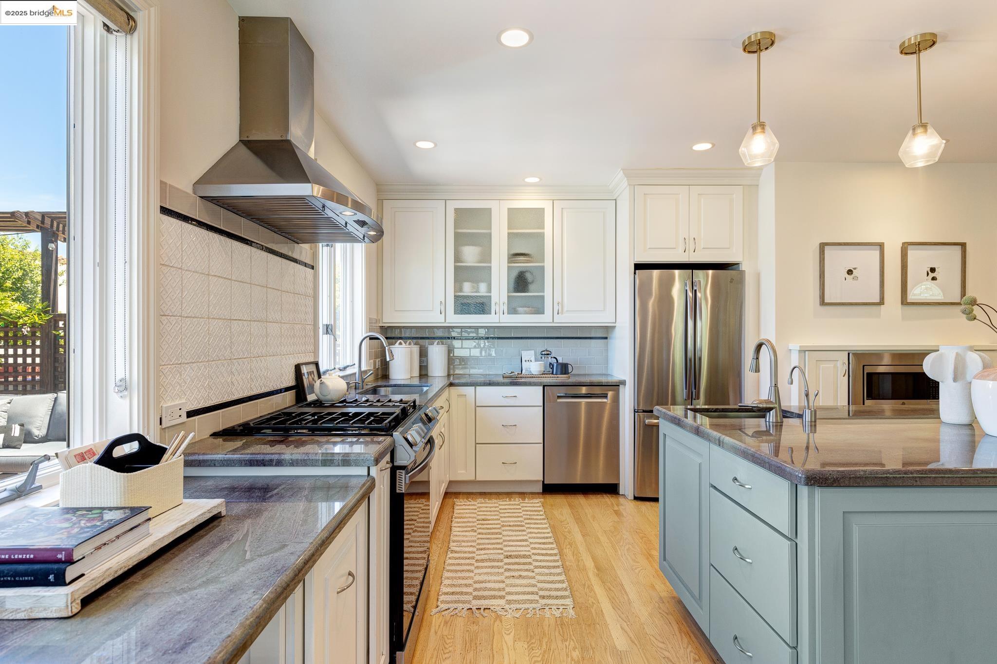 131 Sonia, Oakland, California 94618, 3 Bedrooms Bedrooms, 6 Rooms Rooms,2 BathroomsBathrooms,Residential,For Sale,131 Sonia,41096919