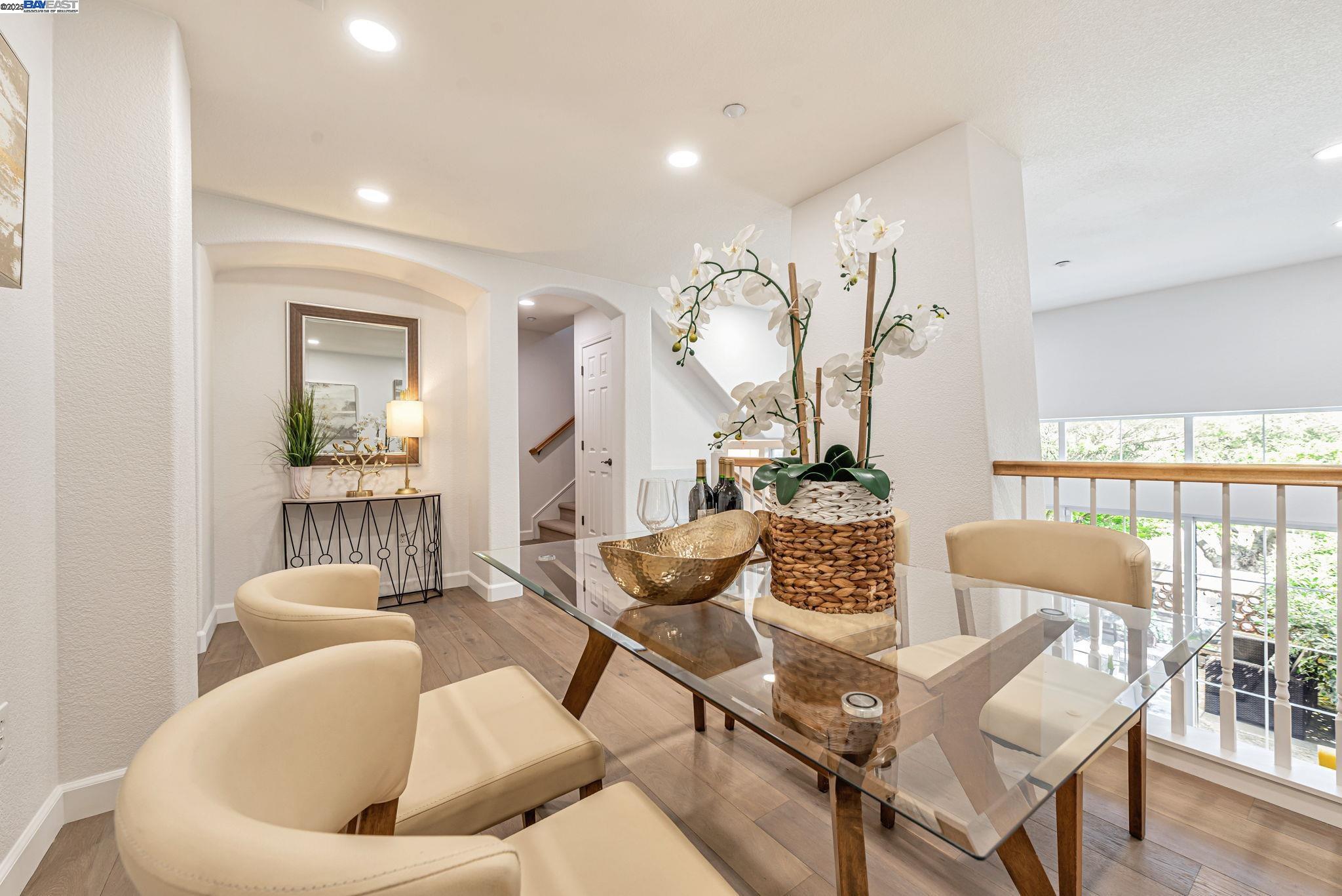 Detail Gallery Image 11 of 59 For 3290 Payne Ave, San Jose,  CA 95117 - 3 Beds | 2/1 Baths