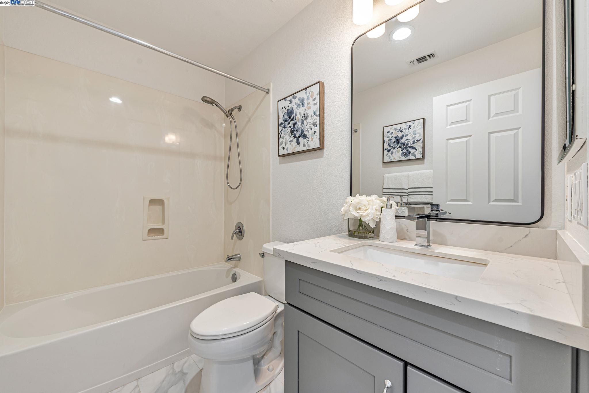 Detail Gallery Image 30 of 59 For 3290 Payne Ave, San Jose,  CA 95117 - 3 Beds | 2/1 Baths