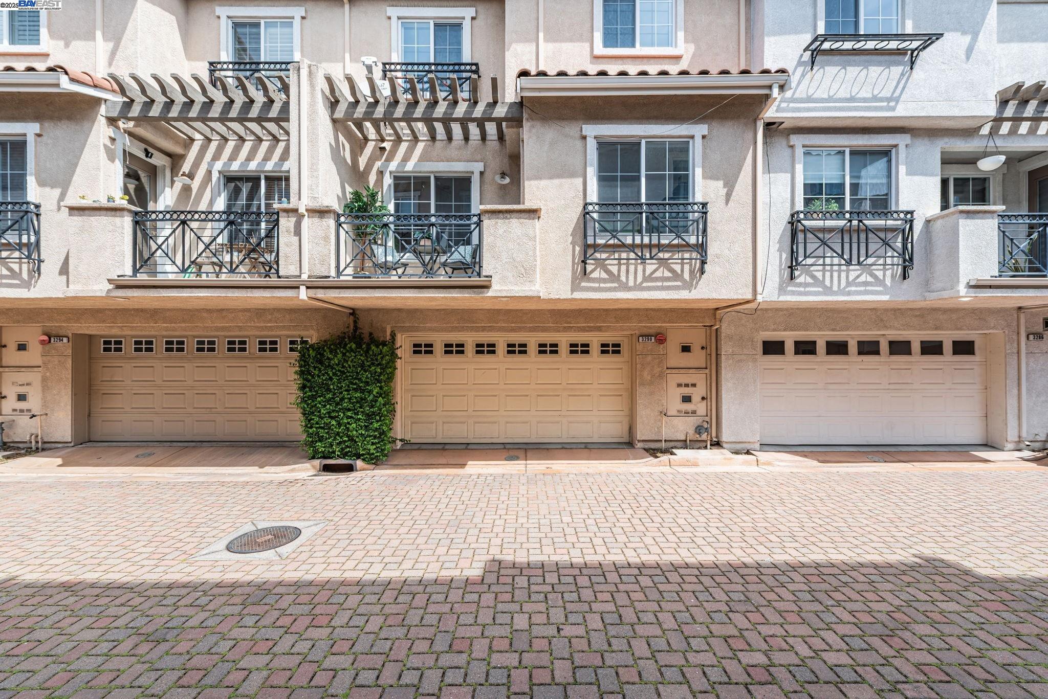 Detail Gallery Image 44 of 59 For 3290 Payne Ave, San Jose,  CA 95117 - 3 Beds | 2/1 Baths