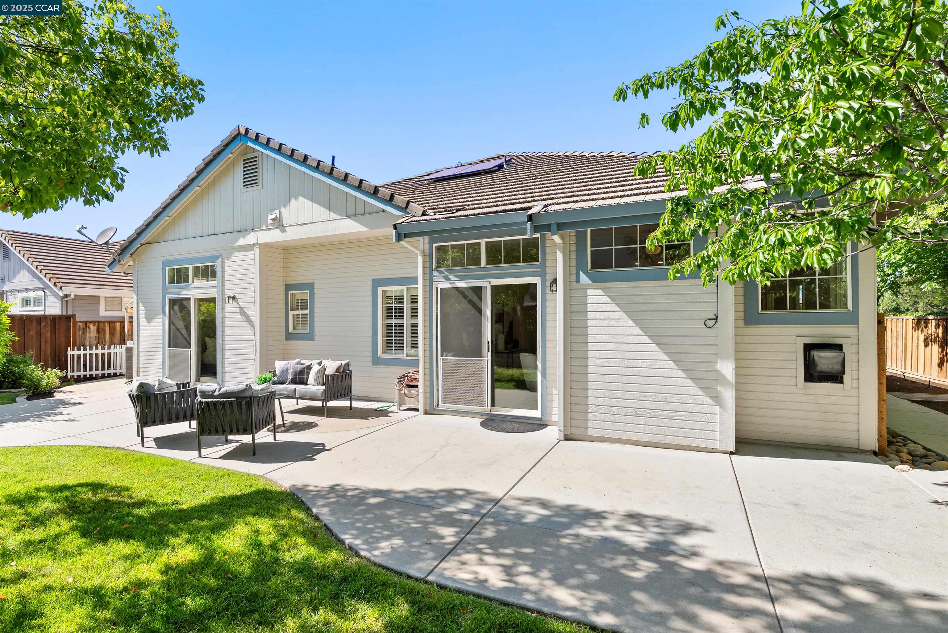 Detail Gallery Image 35 of 41 For 5799 Cherry Way, Livermore,  CA 94551 - 4 Beds | 3 Baths