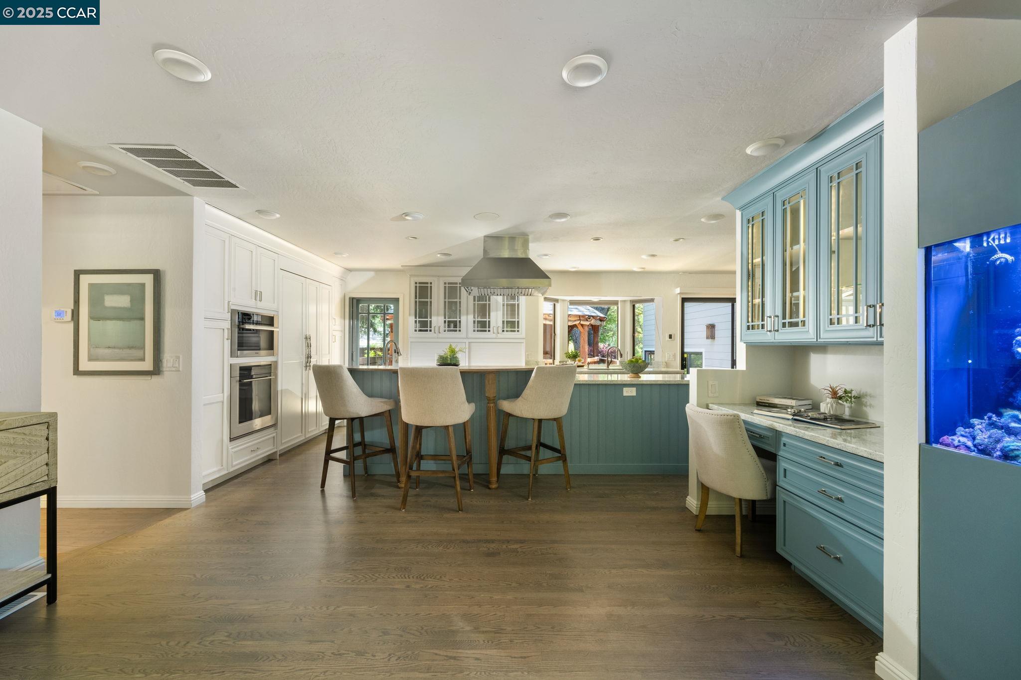 Detail Gallery Image 6 of 39 For 1834 Ivanhoe Ave, Lafayette,  CA 94549 - 5 Beds | 4 Baths