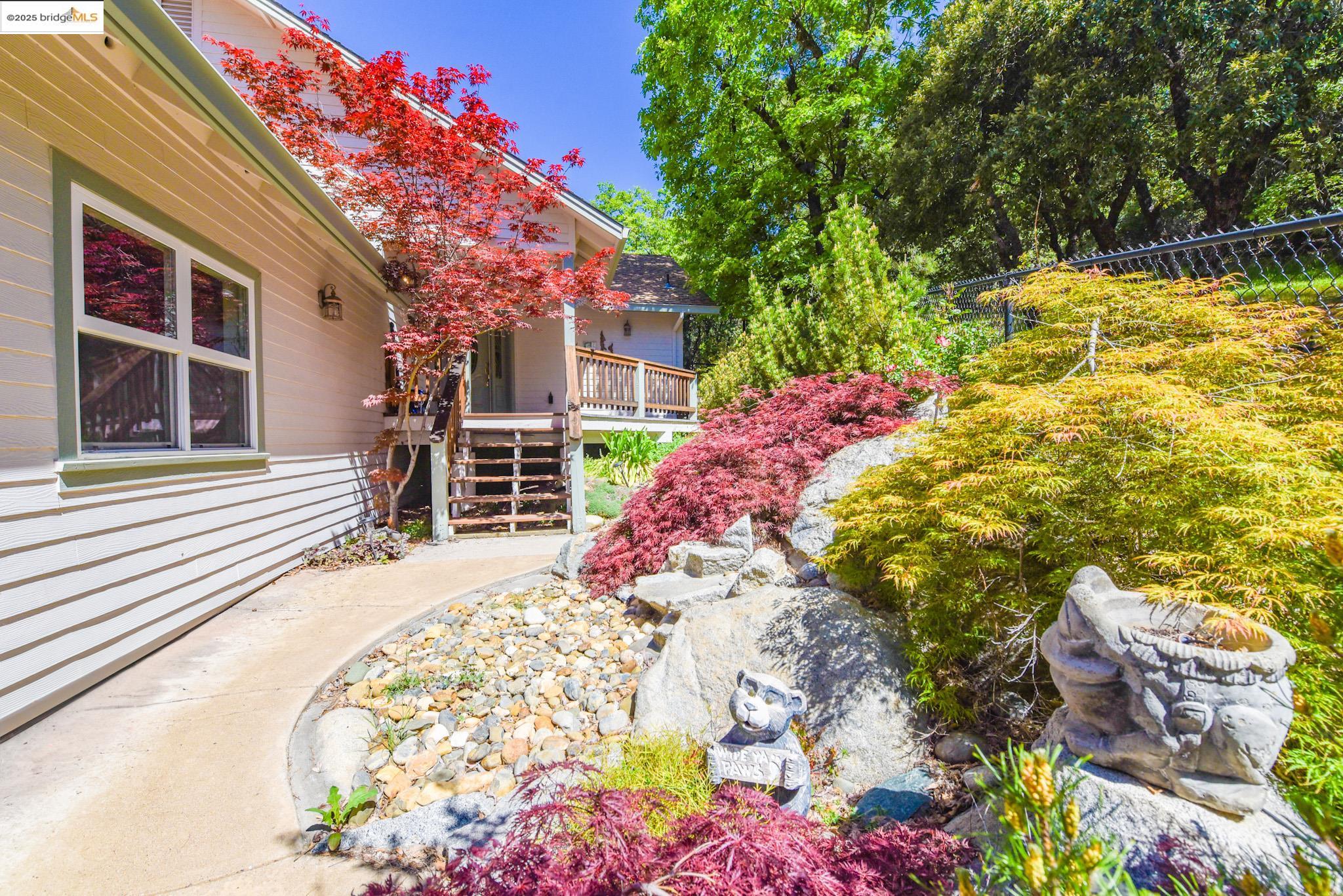 Detail Gallery Image 4 of 60 For 23316 Korey Ct., Twain Harte,  CA 95383 - 3 Beds | 2/1 Baths