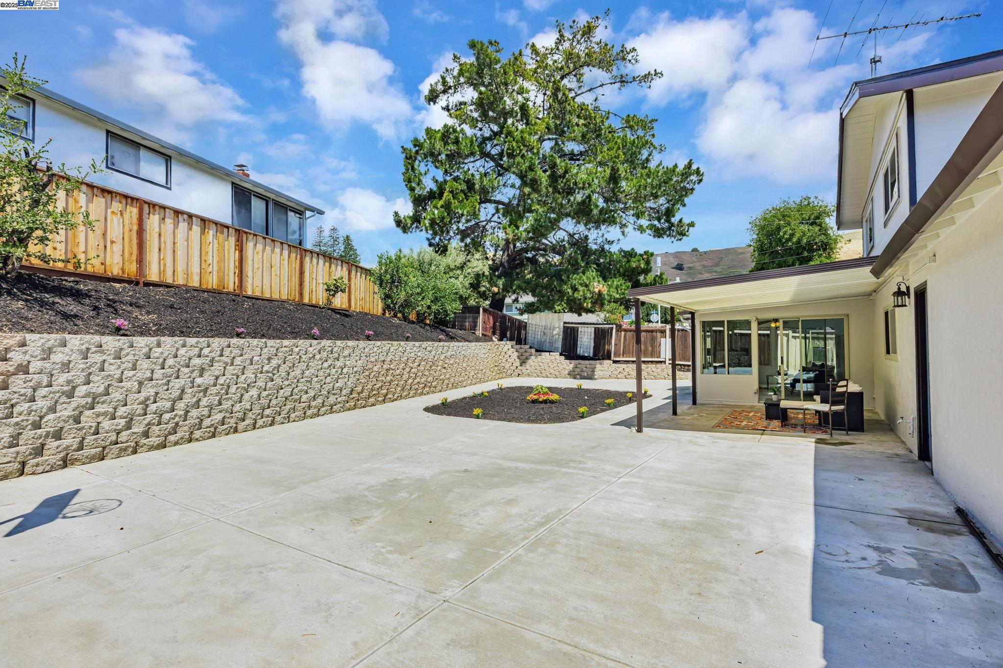Detail Gallery Image 31 of 31 For 216 Appian Way, Union City,  CA 94587 - 5 Beds | 3 Baths