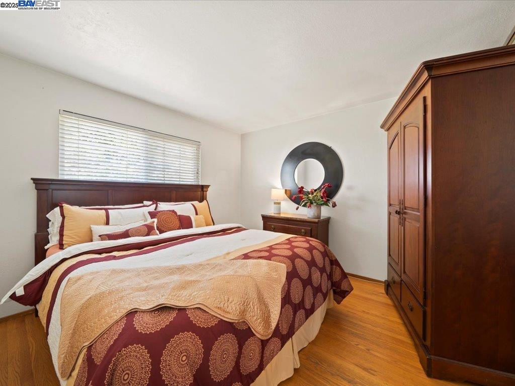 Detail Gallery Image 20 of 56 For 26436 Chatham Ct, Hayward,  CA 94542 - 4 Beds | 3 Baths