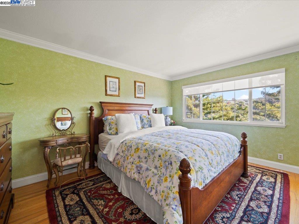 Detail Gallery Image 23 of 56 For 26436 Chatham Ct, Hayward,  CA 94542 - 4 Beds | 3 Baths