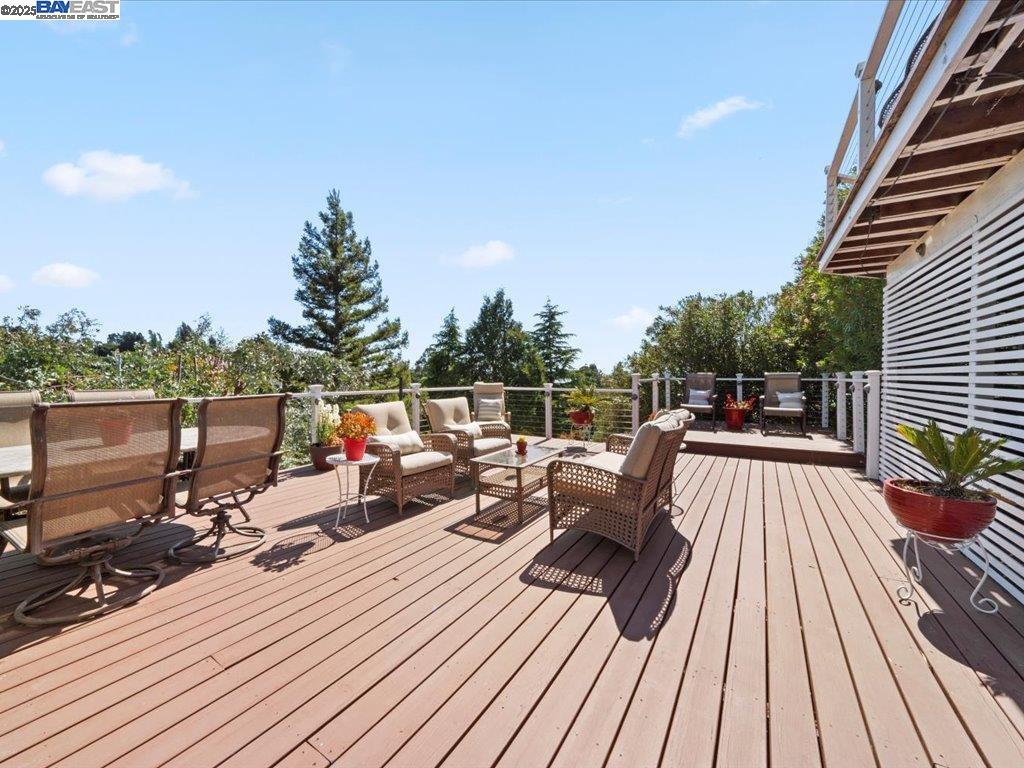 Detail Gallery Image 35 of 56 For 26436 Chatham Ct, Hayward,  CA 94542 - 4 Beds | 3 Baths