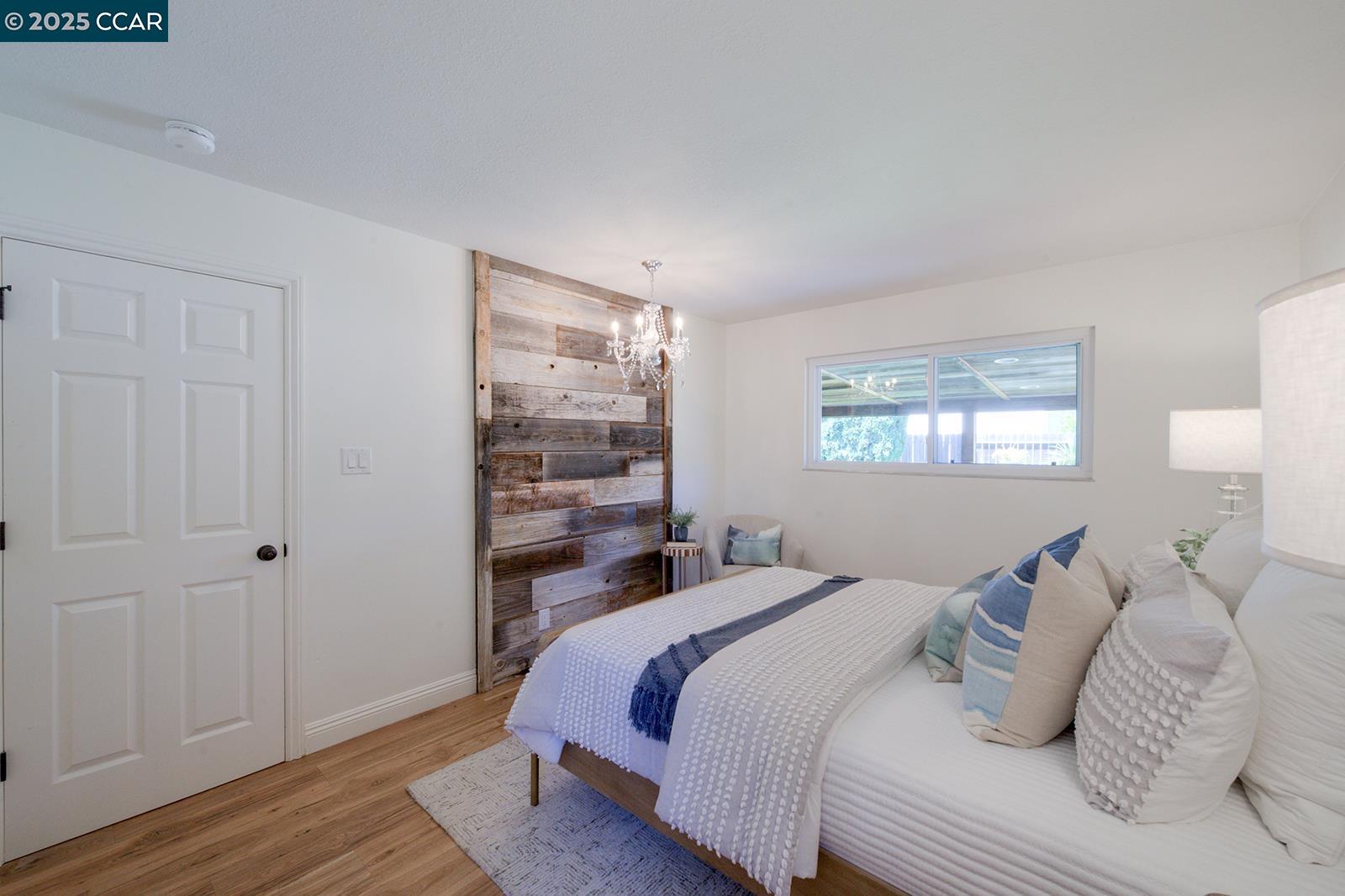 Detail Gallery Image 8 of 13 For 269 Anna Maria St., Livermore,  CA 94550 - 4 Beds | 2 Baths