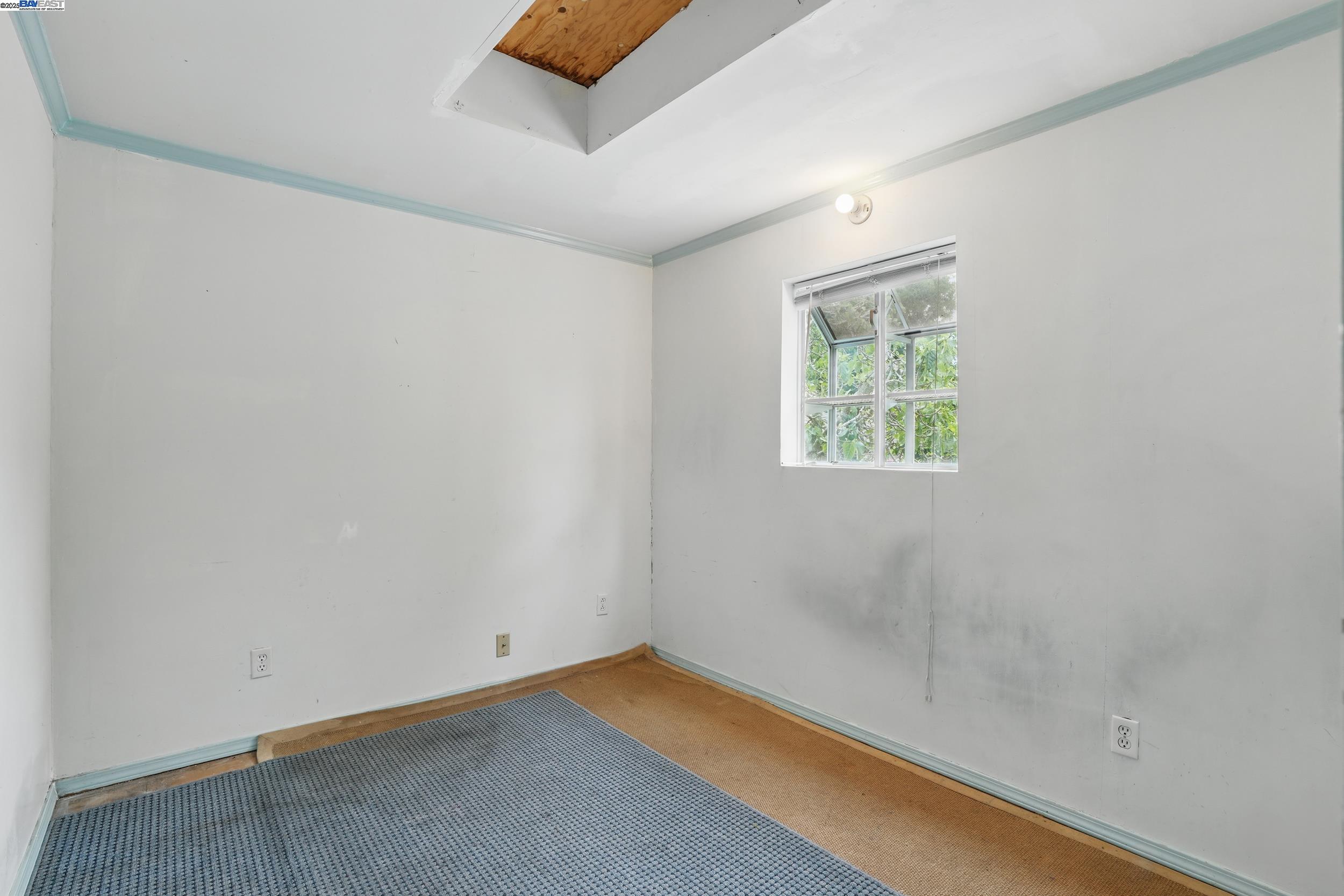 Detail Gallery Image 23 of 40 For 1307 California Dr, Burlingame,  CA 94010 - 2 Beds | 1 Baths