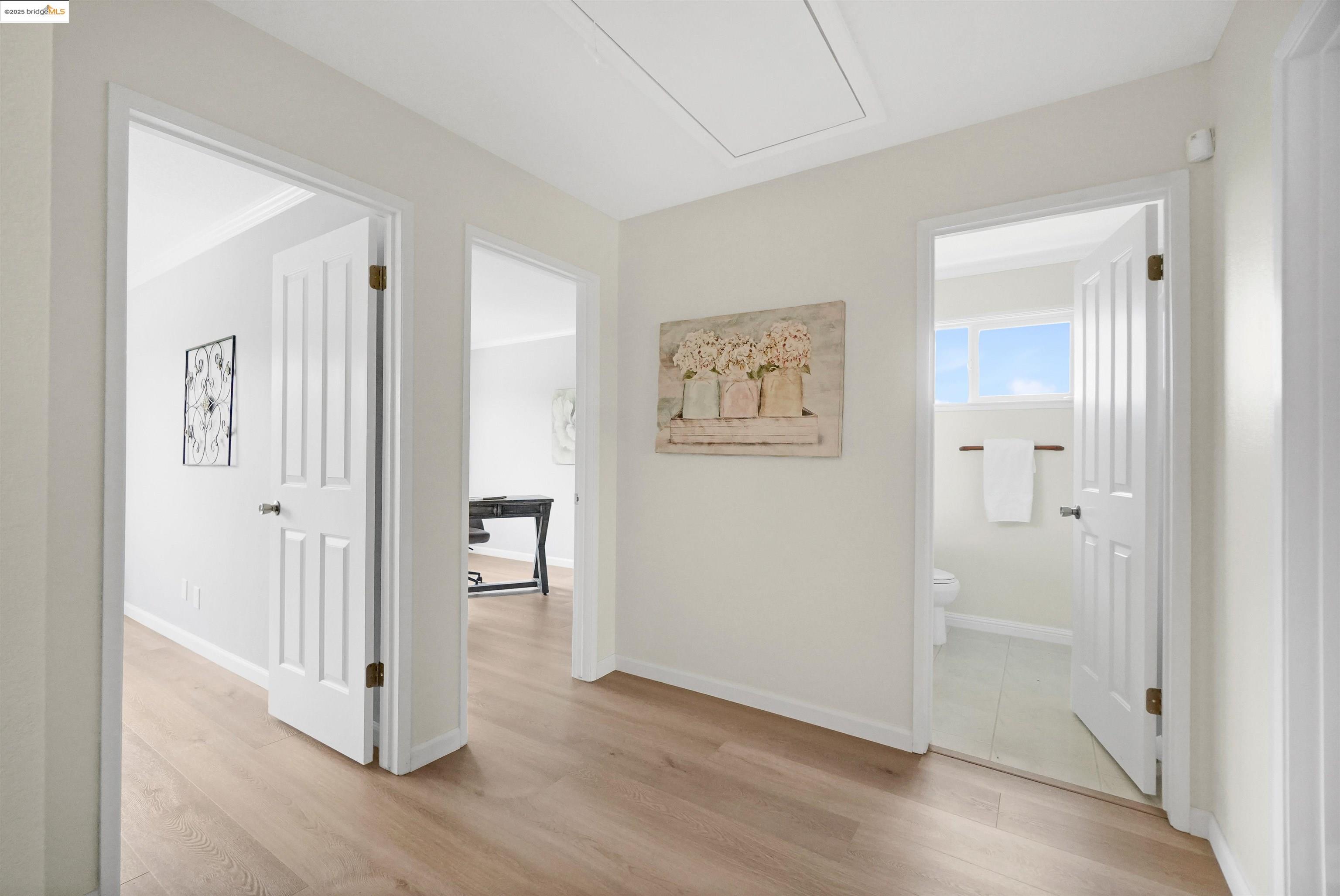 Detail Gallery Image 27 of 60 For 3495 Skyline Dr, Hayward,  CA 94542-2619 - 3 Beds | 2/1 Baths