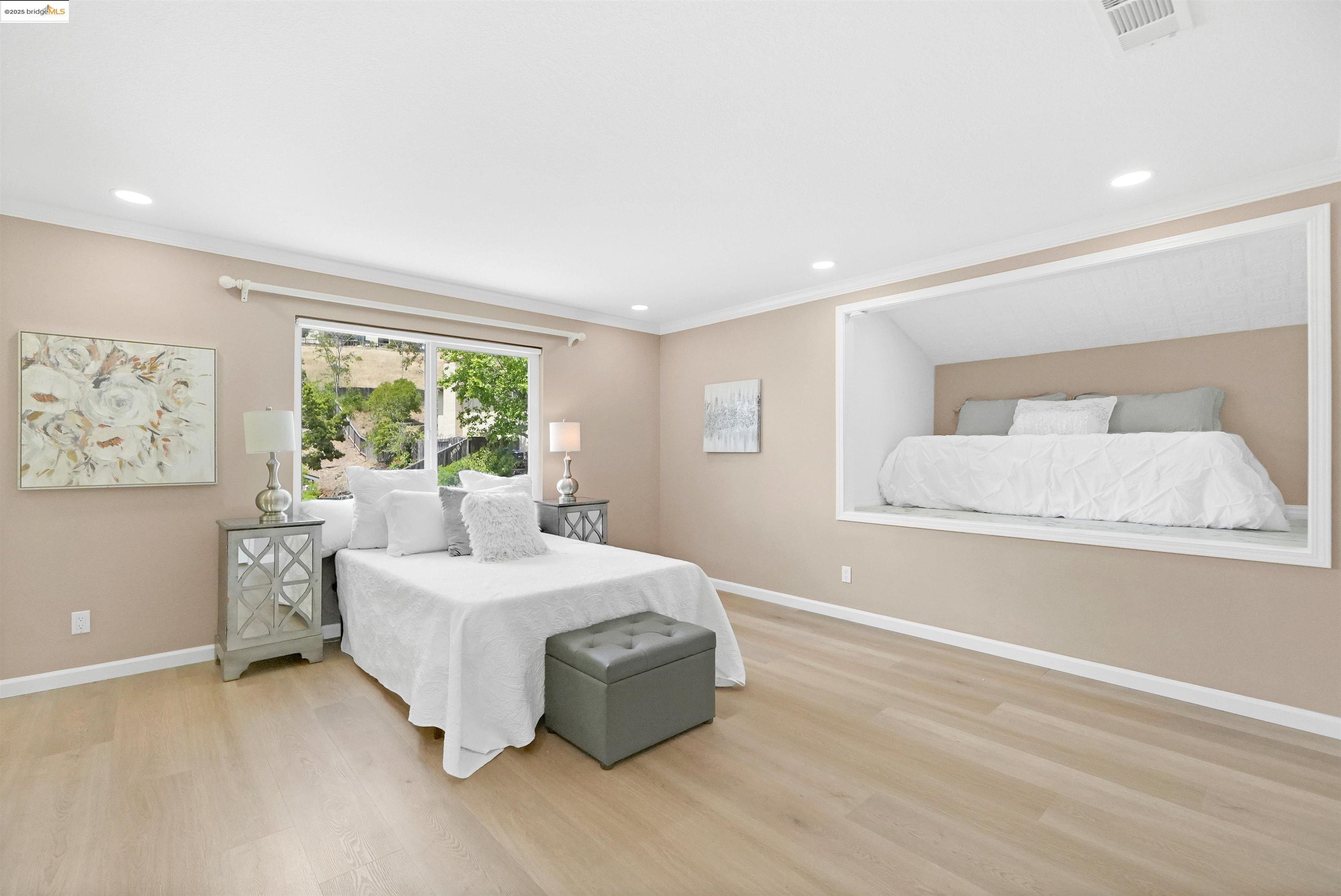 Detail Gallery Image 31 of 60 For 3495 Skyline Dr, Hayward,  CA 94542-2619 - 3 Beds | 2/1 Baths