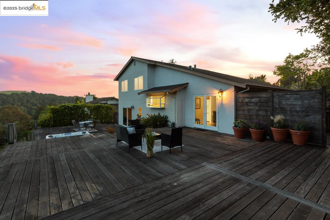 Detail Gallery Image 49 of 60 For 3495 Skyline Dr, Hayward,  CA 94542-2619 - 3 Beds | 2/1 Baths