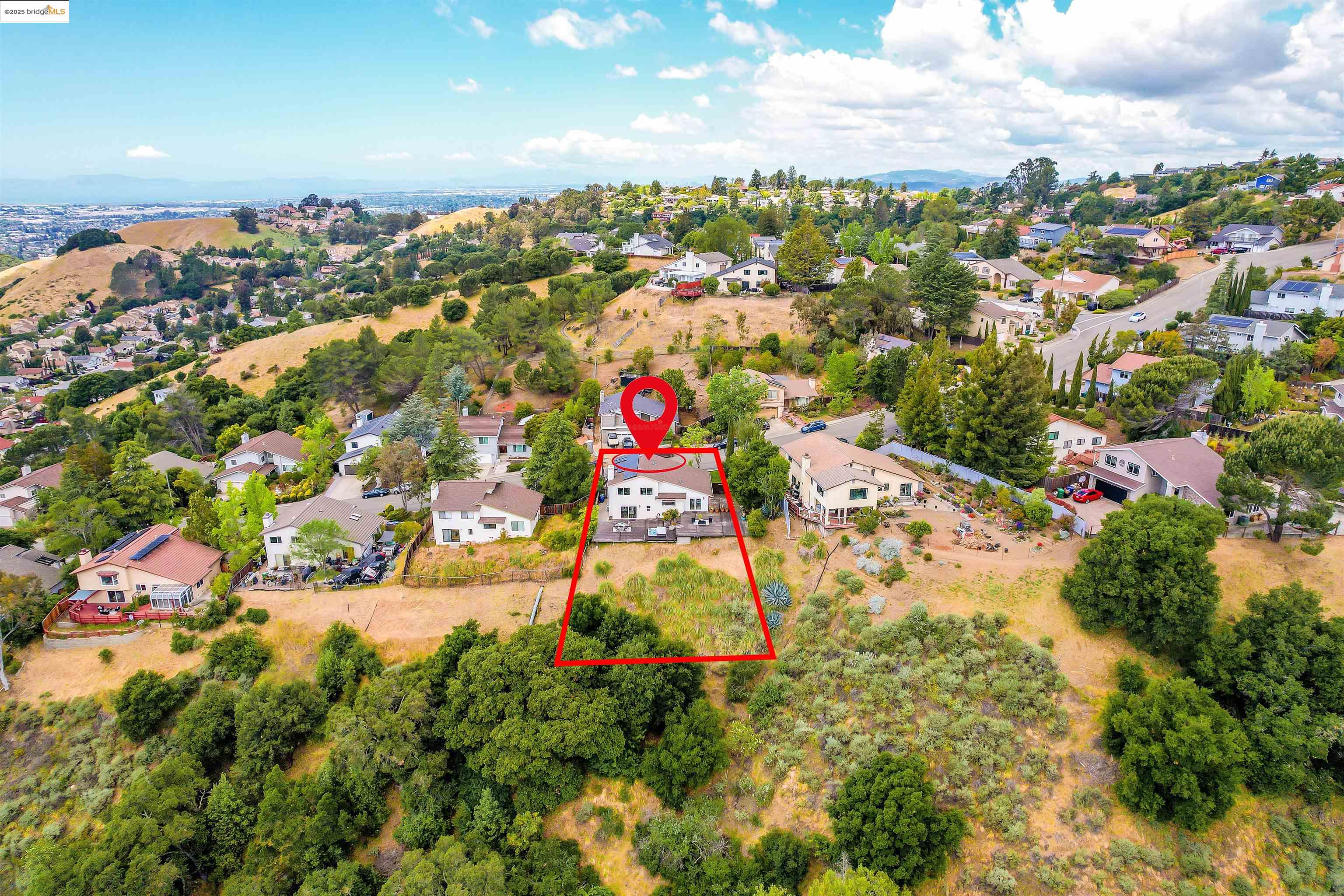 Detail Gallery Image 50 of 60 For 3495 Skyline Dr, Hayward,  CA 94542-2619 - 3 Beds | 2/1 Baths