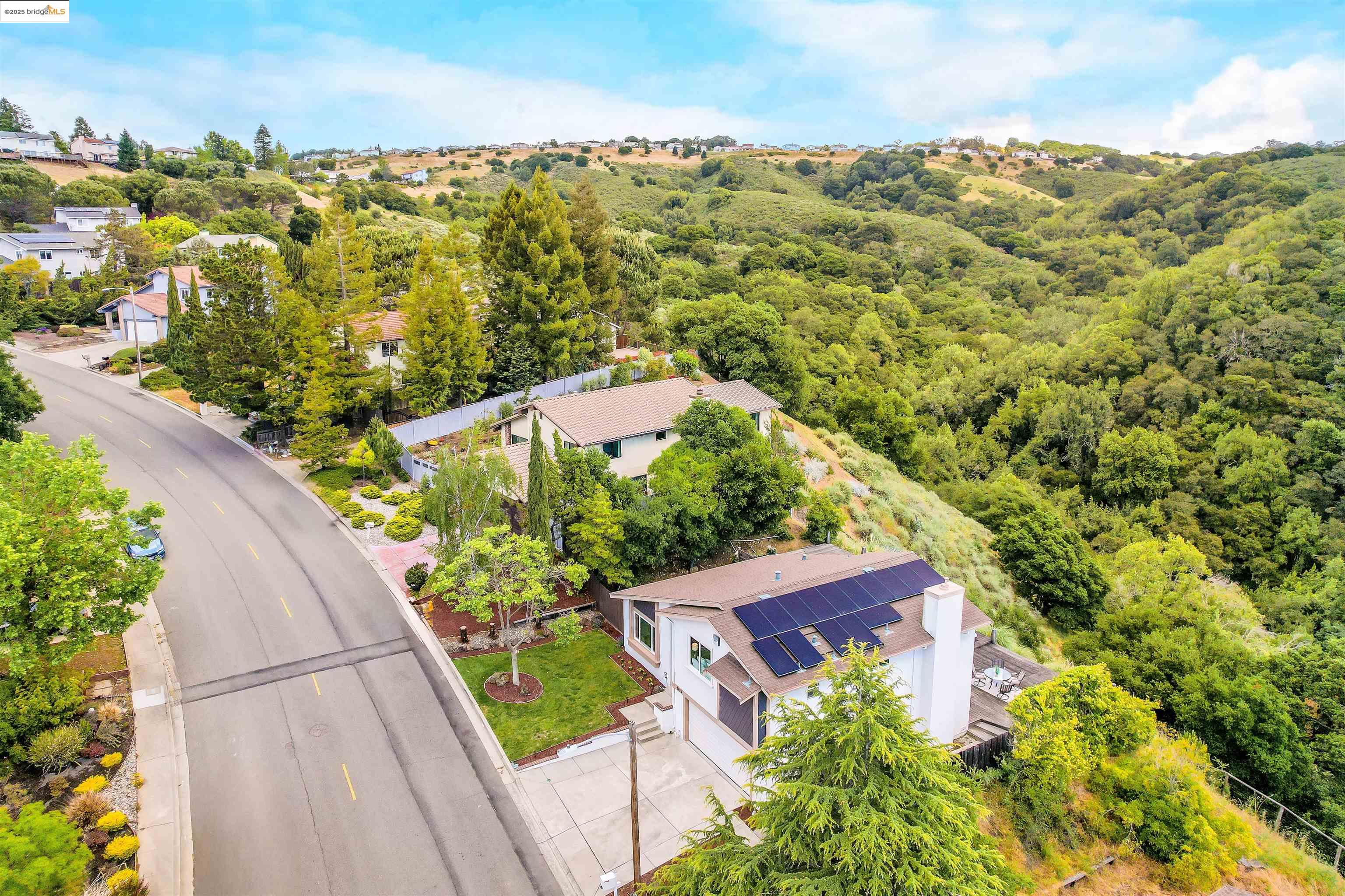 Detail Gallery Image 58 of 60 For 3495 Skyline Dr, Hayward,  CA 94542-2619 - 3 Beds | 2/1 Baths