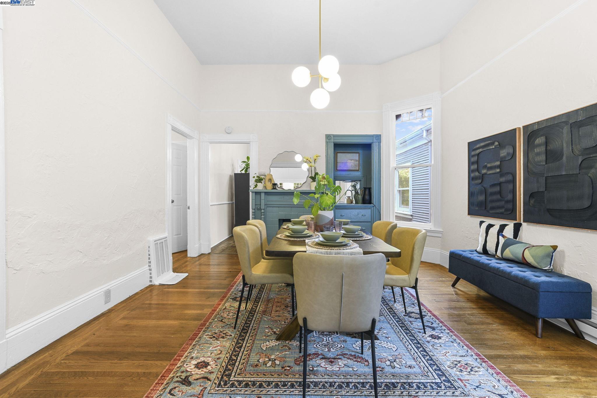 Detail Gallery Image 15 of 51 For 2349 Waverly St, Oakland,  CA 94612 - 3 Beds | 1 Baths
