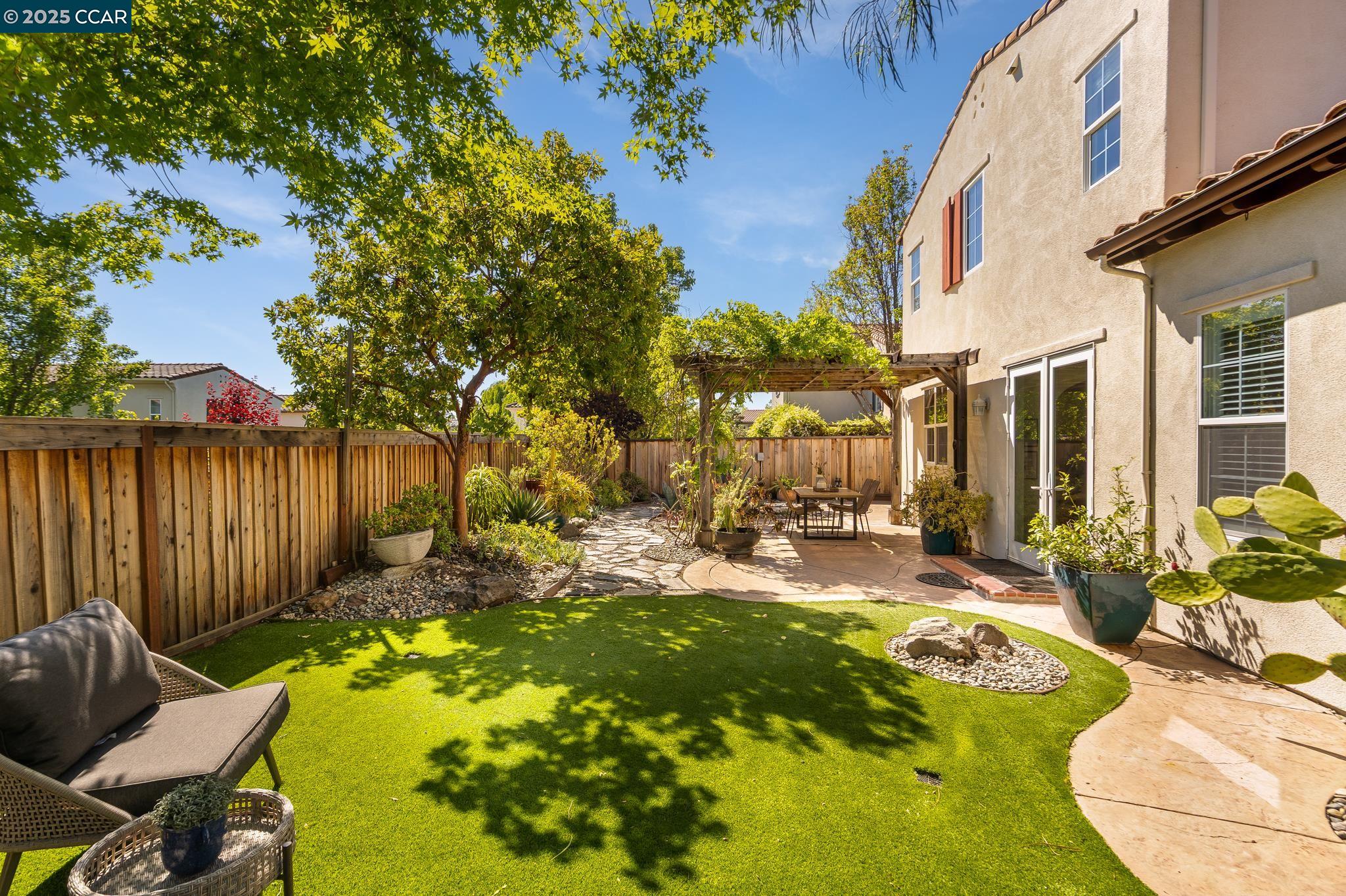 Detail Gallery Image 21 of 35 For 9636 Camassia Way, San Ramon,  CA 94582 - 4 Beds | 3 Baths