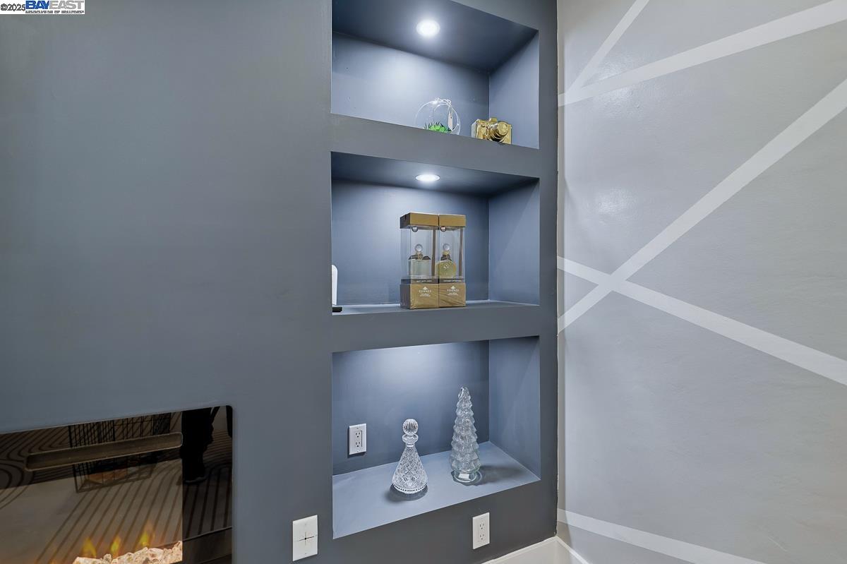 Detail Gallery Image 13 of 60 For 114 Garden Ln, Daly City,  CA 94015 - 3 Beds | 2 Baths