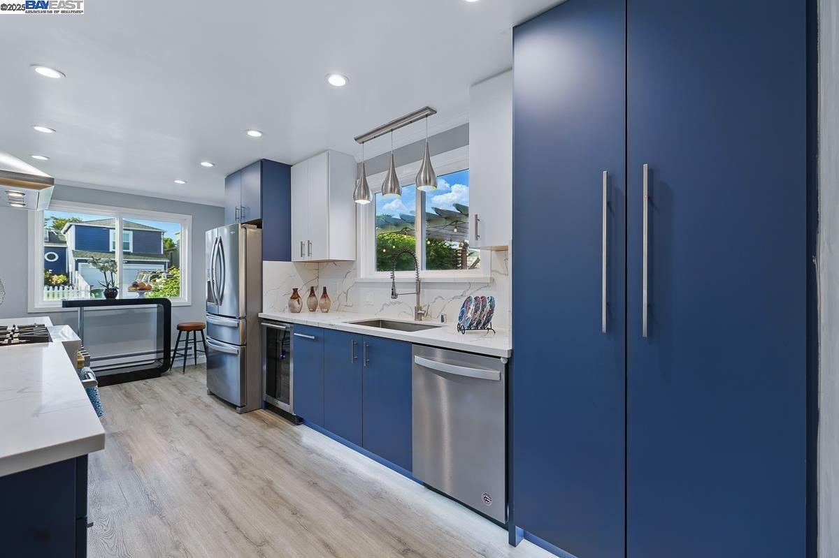 Detail Gallery Image 16 of 60 For 114 Garden Ln, Daly City,  CA 94015 - 3 Beds | 2 Baths