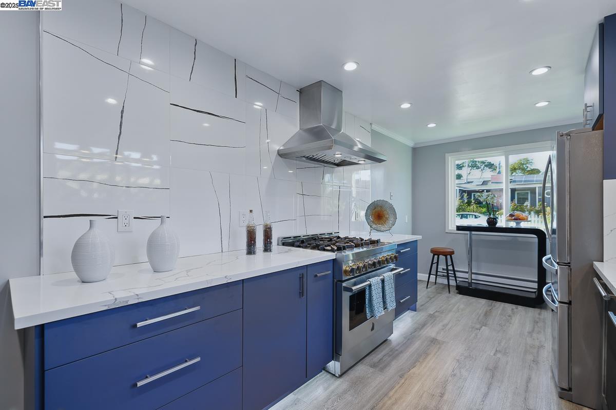 Detail Gallery Image 17 of 60 For 114 Garden Ln, Daly City,  CA 94015 - 3 Beds | 2 Baths
