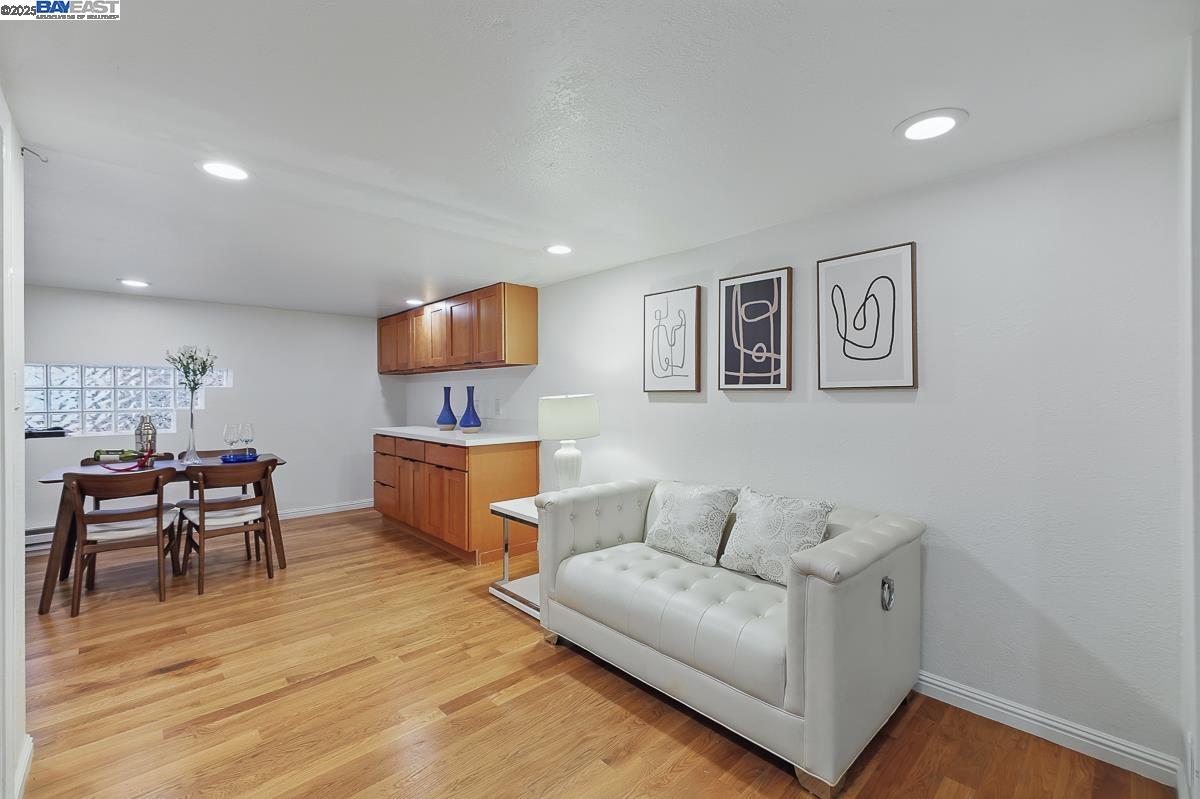 Detail Gallery Image 39 of 60 For 114 Garden Ln, Daly City,  CA 94015 - 3 Beds | 2 Baths