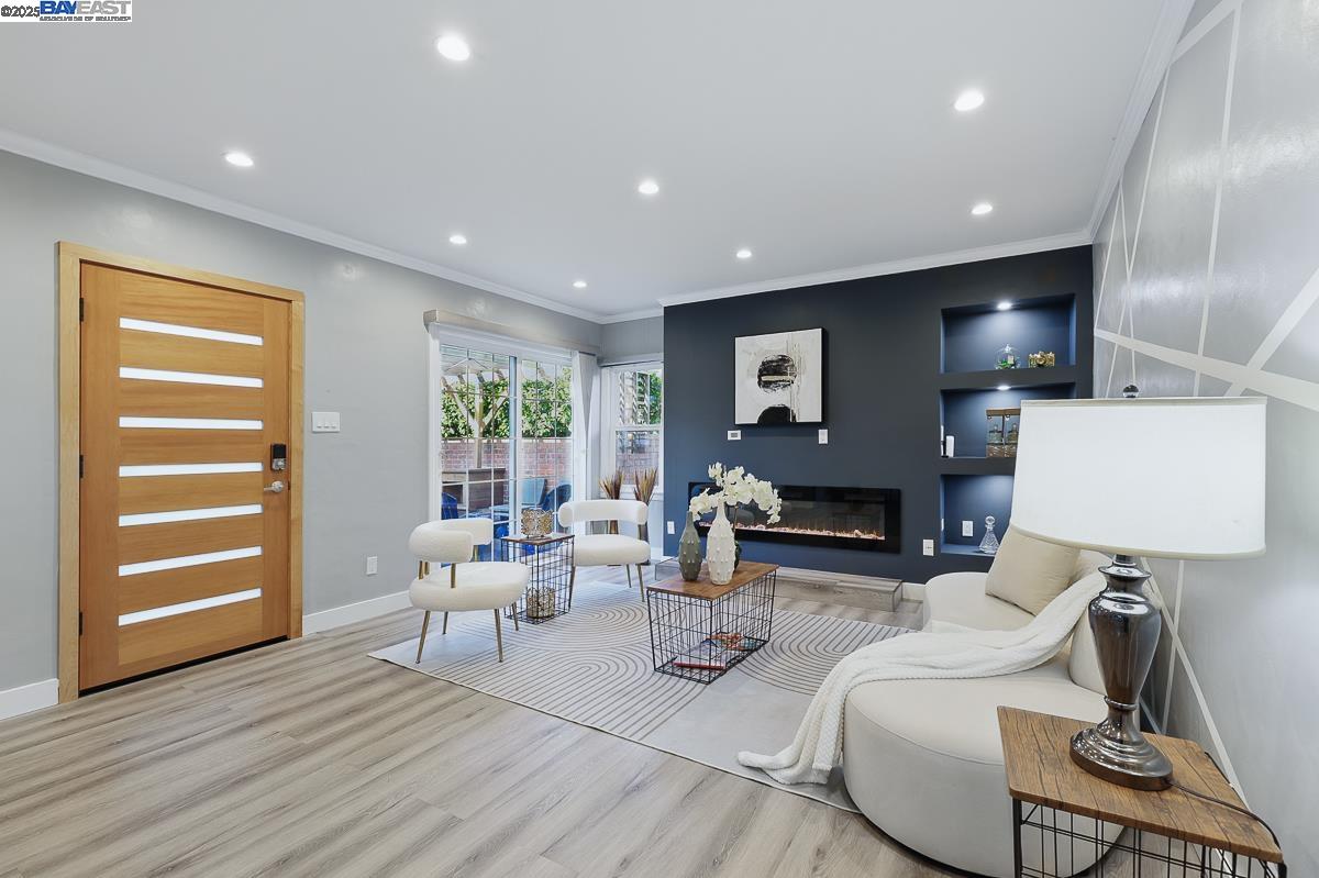 Detail Gallery Image 8 of 60 For 114 Garden Ln, Daly City,  CA 94015 - 3 Beds | 2 Baths