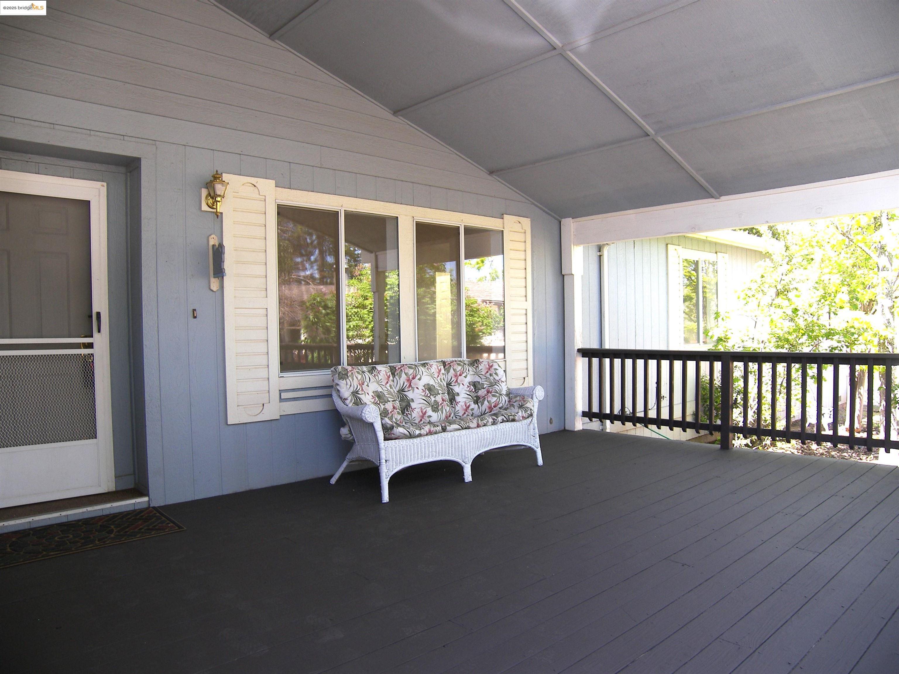 Detail Gallery Image 2 of 36 For 22857 Rolling Woods Dr., Groveland,  CA 95321 - 3 Beds | 2 Baths