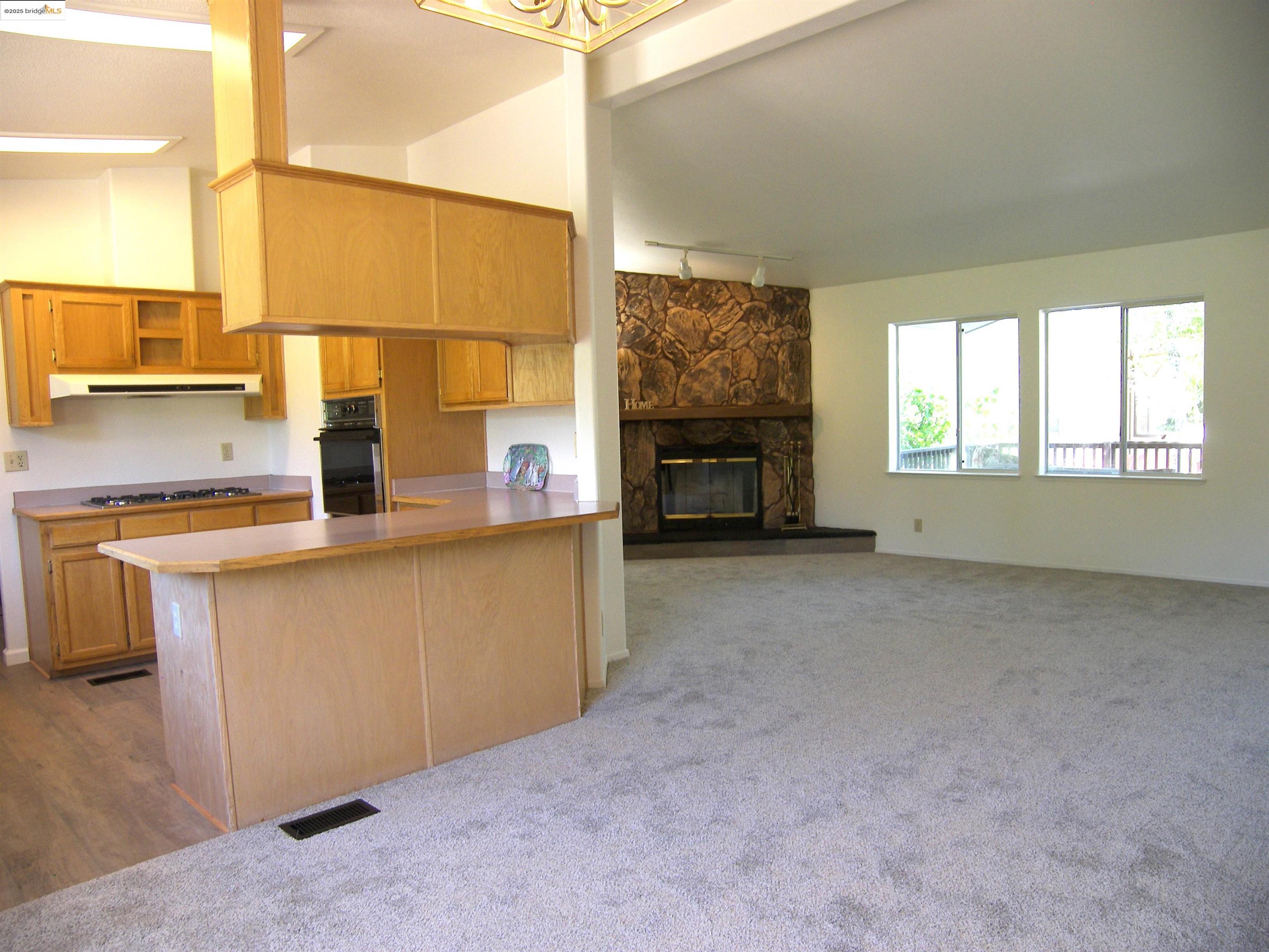 Detail Gallery Image 11 of 53 For 22857 Rolling Woods Dr., Groveland,  CA 95321 - 3 Beds | 2 Baths