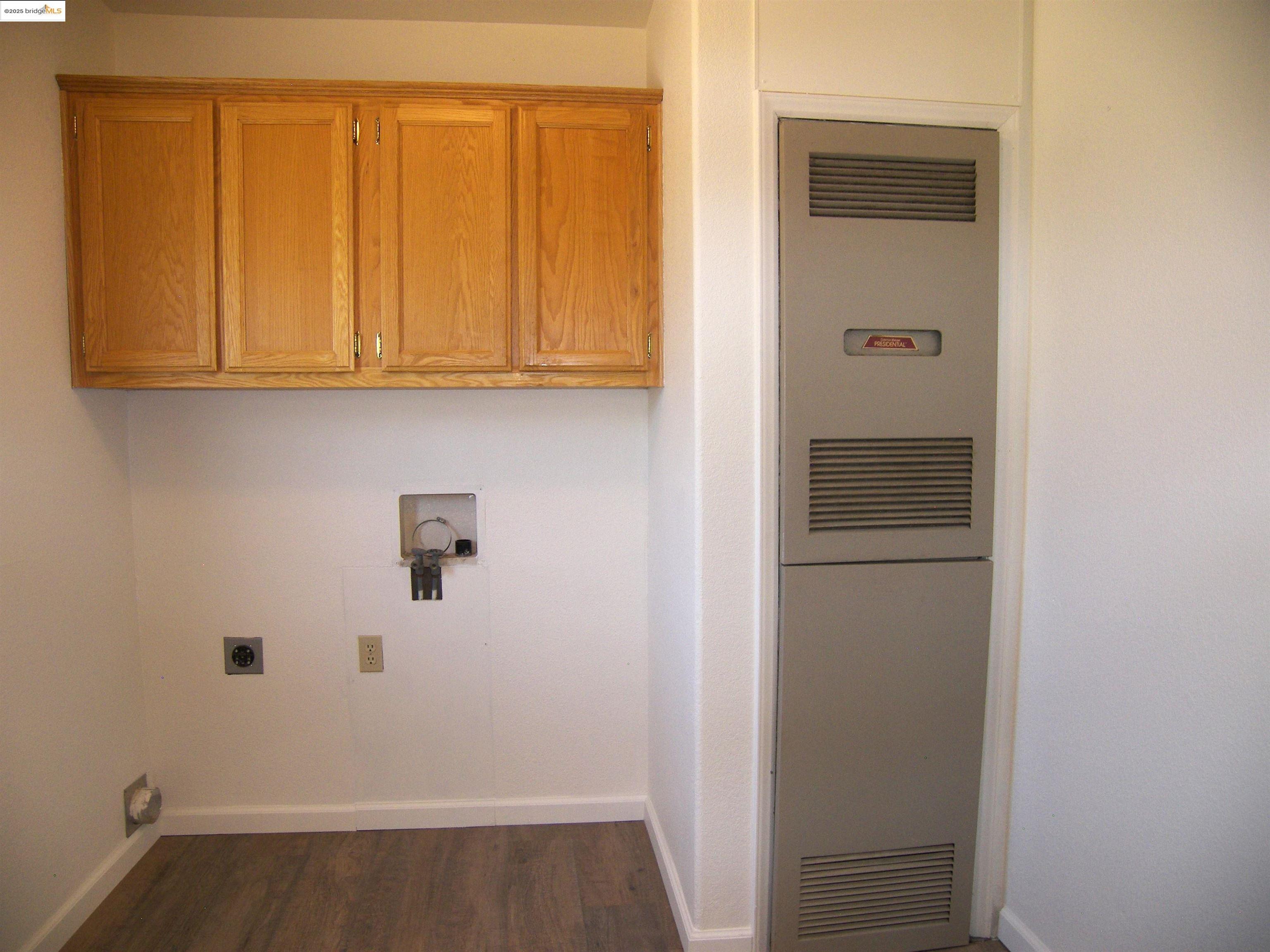 Detail Gallery Image 16 of 36 For 22857 Rolling Woods Dr., Groveland,  CA 95321 - 3 Beds | 2 Baths