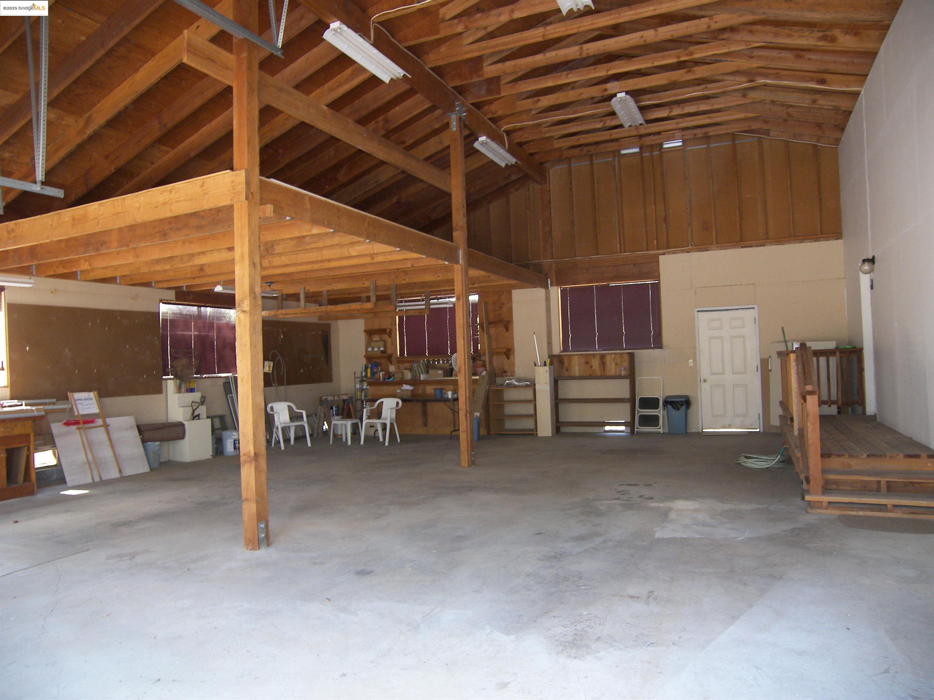 Detail Gallery Image 7 of 59 For 22857 Rolling Woods Dr., Groveland,  CA 95321 - 3 Beds | 2 Baths
