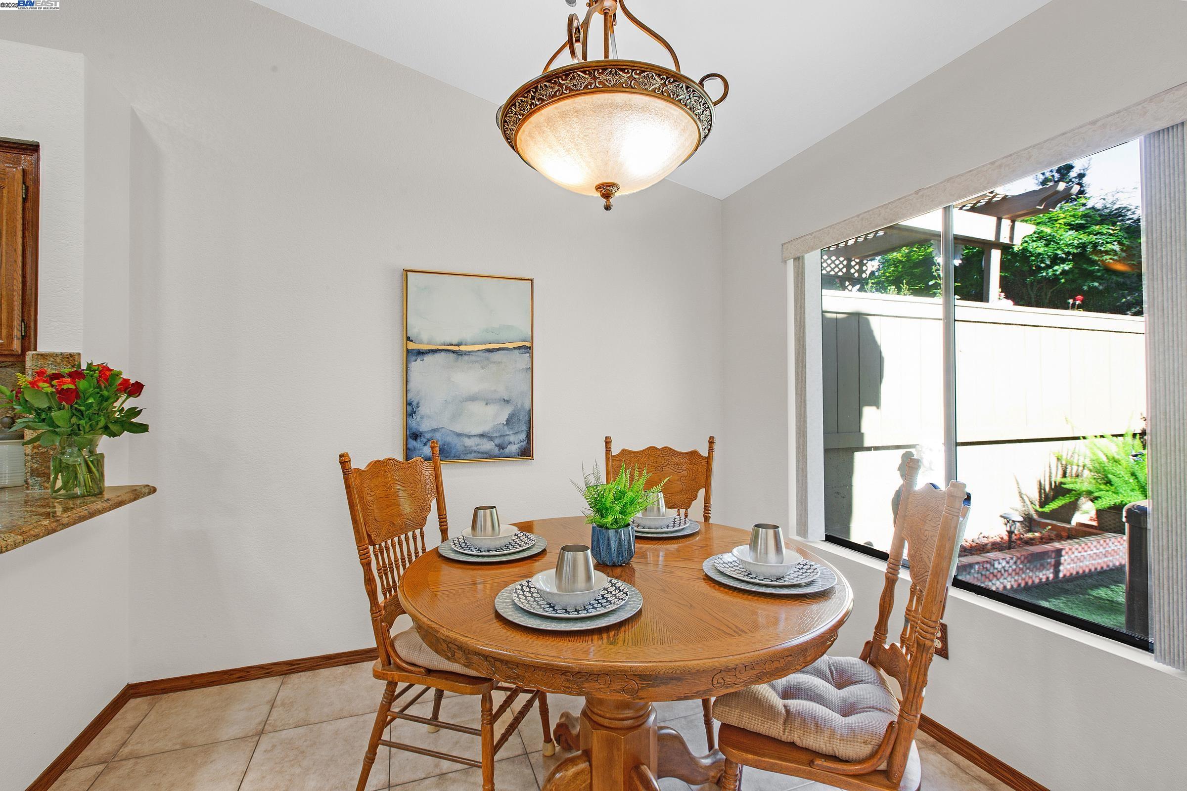 Detail Gallery Image 14 of 36 For 7561 Helmsdale Ct, San Jose,  CA 95135 - 2 Beds | 2 Baths