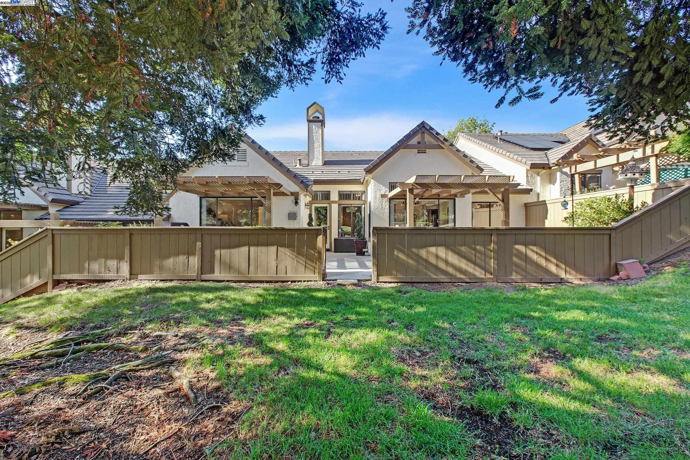 Detail Gallery Image 32 of 36 For 7561 Helmsdale Ct, San Jose,  CA 95135 - 2 Beds | 2 Baths