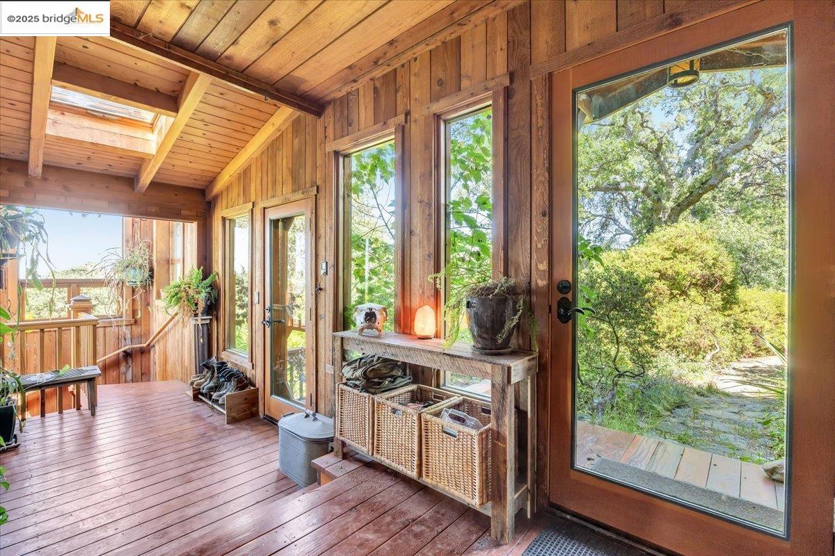 Detail Gallery Image 14 of 60 For 16180 Yosemite, Sonora,  CA 95370 - 3 Beds | 2/1 Baths