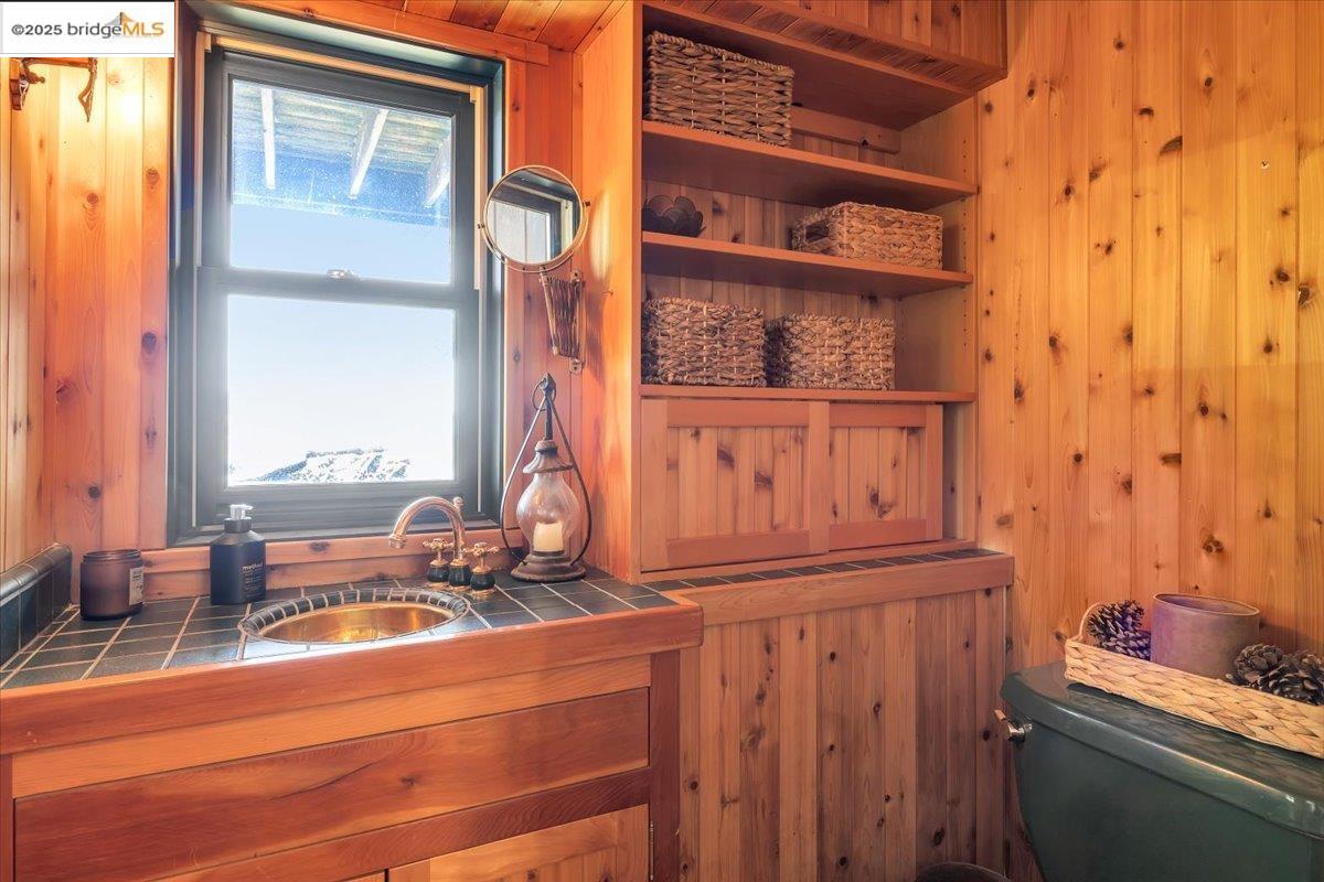 Detail Gallery Image 15 of 60 For 16180 Yosemite, Sonora,  CA 95370 - 3 Beds | 2/1 Baths