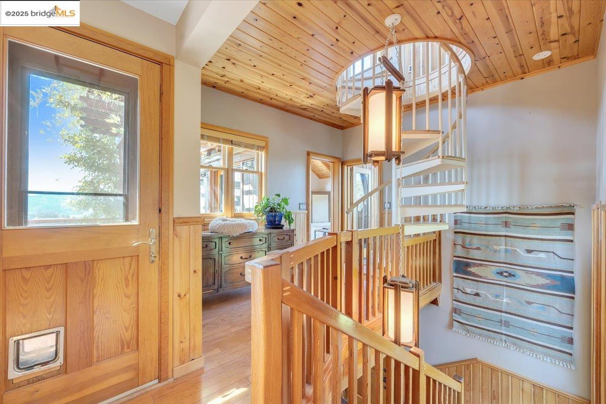 Detail Gallery Image 16 of 60 For 16180 Yosemite, Sonora,  CA 95370 - 3 Beds | 2/1 Baths
