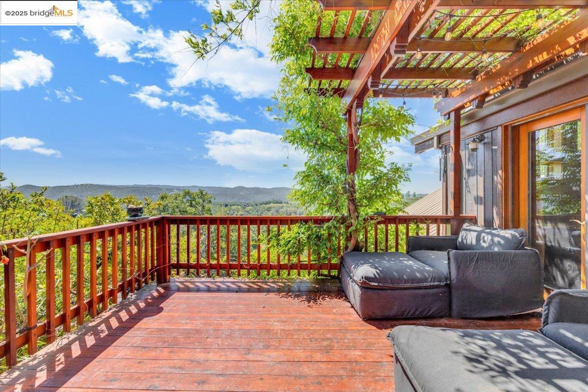 Detail Gallery Image 23 of 60 For 16180 Yosemite, Sonora,  CA 95370 - 3 Beds | 2/1 Baths
