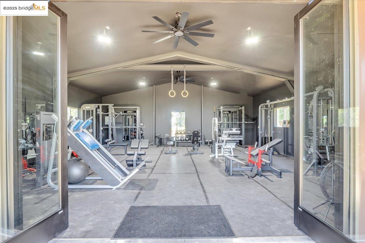 Detail Gallery Image 53 of 60 For 16180 Yosemite, Sonora,  CA 95370 - 3 Beds | 2/1 Baths