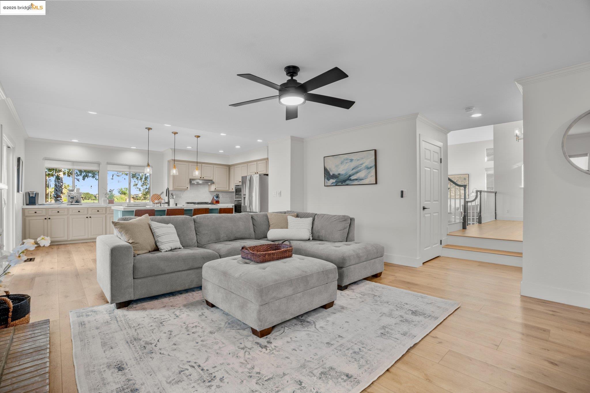 Detail Gallery Image 12 of 50 For 2329 Wayfarer Dr, Discovery Bay,  CA 94505 - 4 Beds | 3 Baths