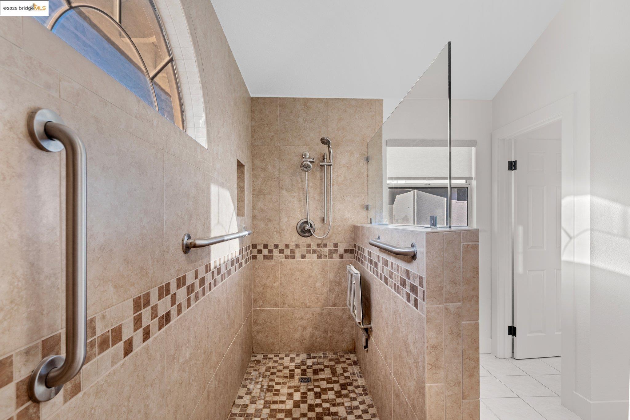Detail Gallery Image 32 of 50 For 2329 Wayfarer Dr, Discovery Bay,  CA 94505 - 4 Beds | 3 Baths