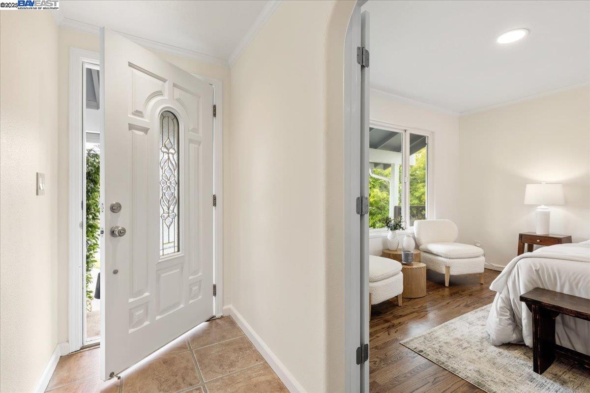 Detail Gallery Image 4 of 42 For 34264 Atteridge Pl, Fremont,  CA 94555 - 3 Beds | 2 Baths