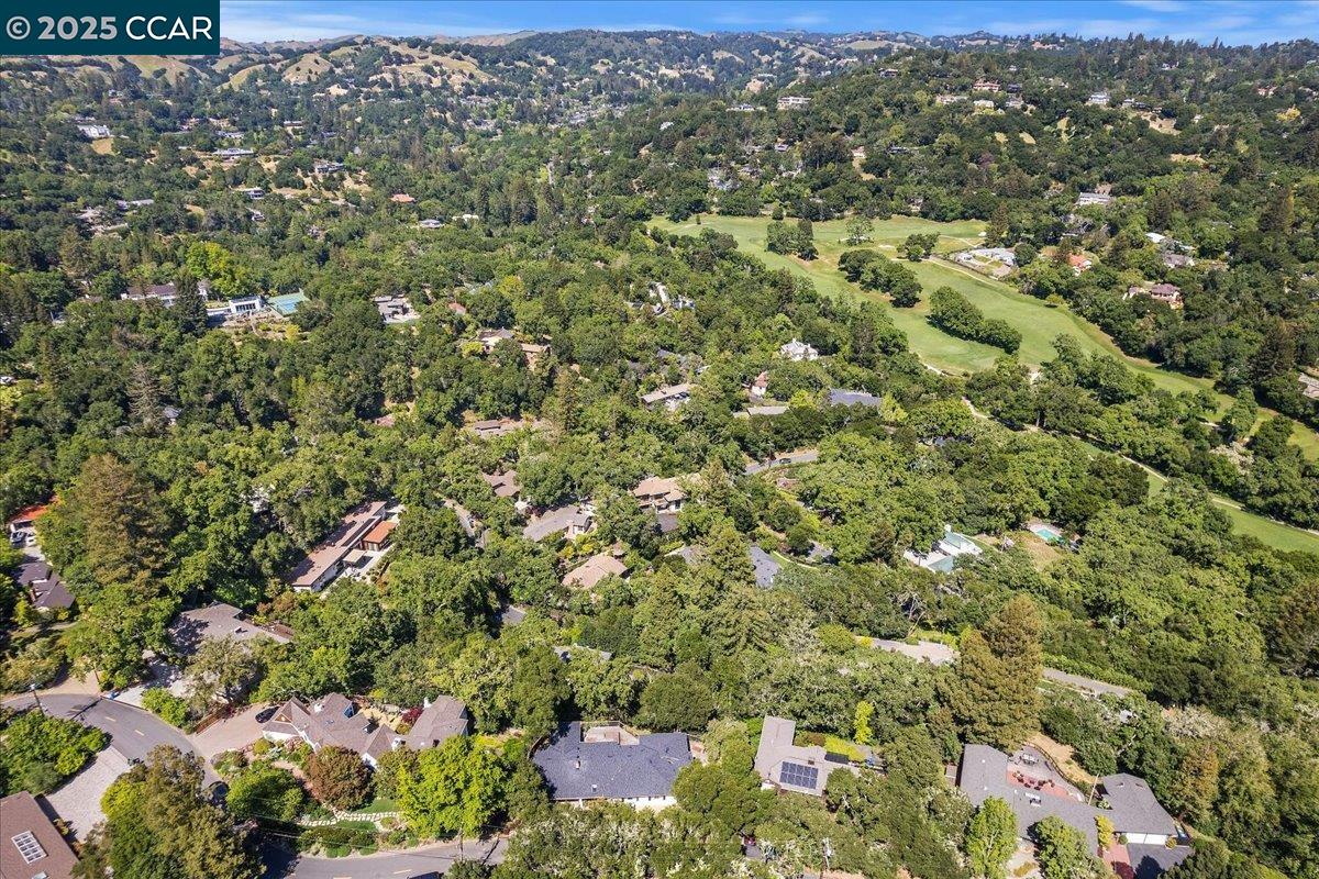 Detail Gallery Image 16 of 16 For 135 Camino Don Miguel, Orinda,  CA 94563 - 3 Beds | 3 Baths