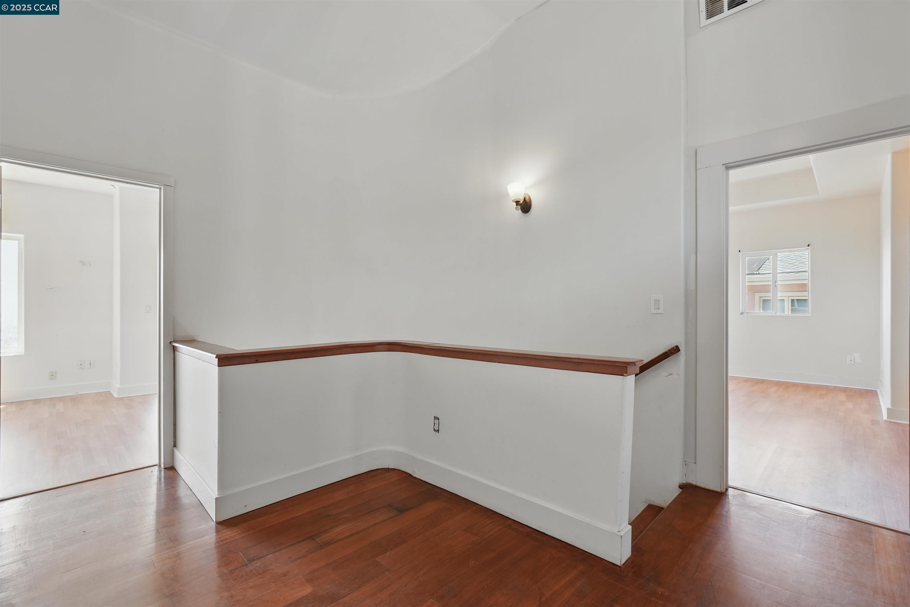Detail Gallery Image 16 of 40 For 3727 Delmont Ave, Oakland,  CA 94605 - 4 Beds | 4 Baths