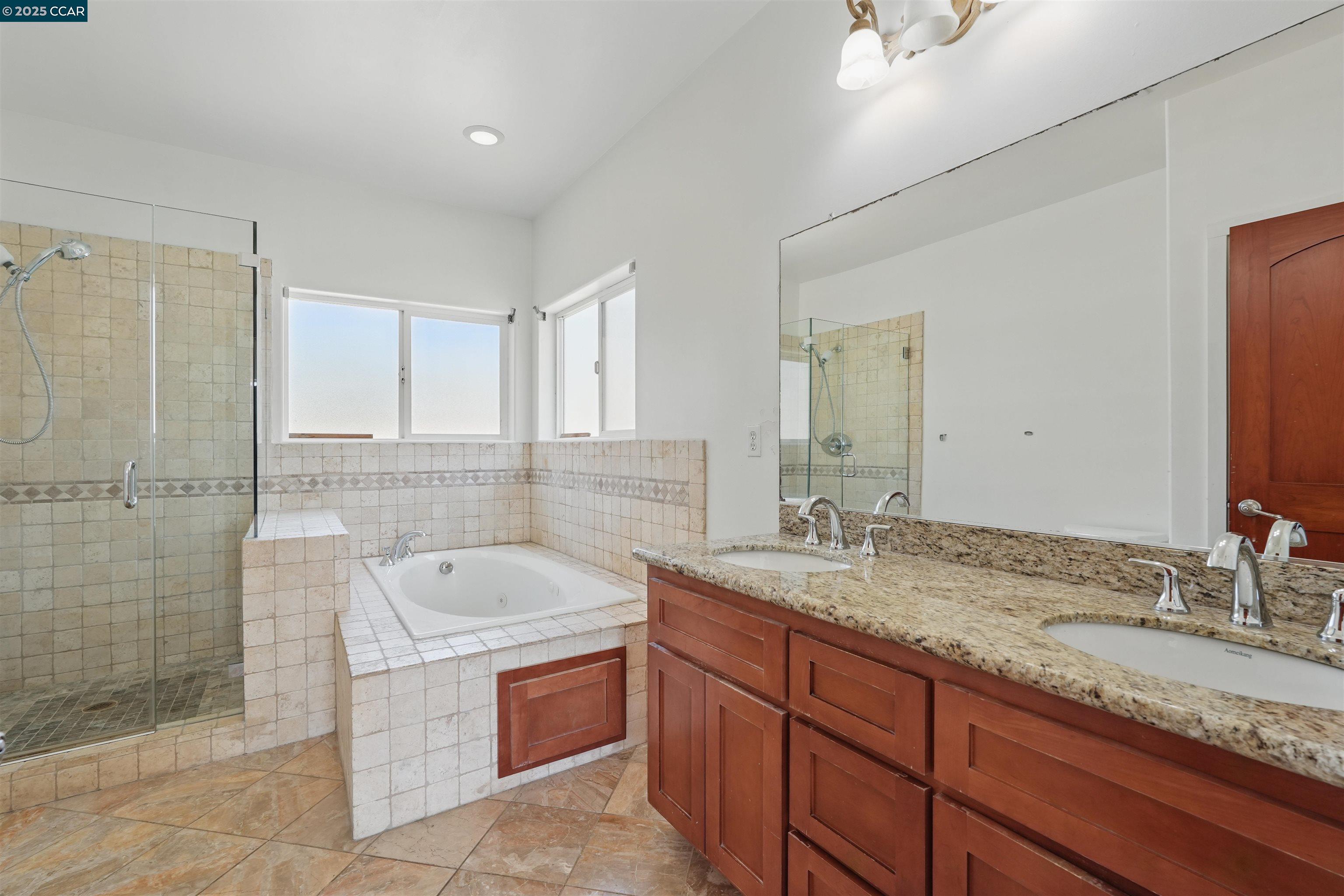 Detail Gallery Image 19 of 40 For 3727 Delmont Ave, Oakland,  CA 94605 - 4 Beds | 4 Baths