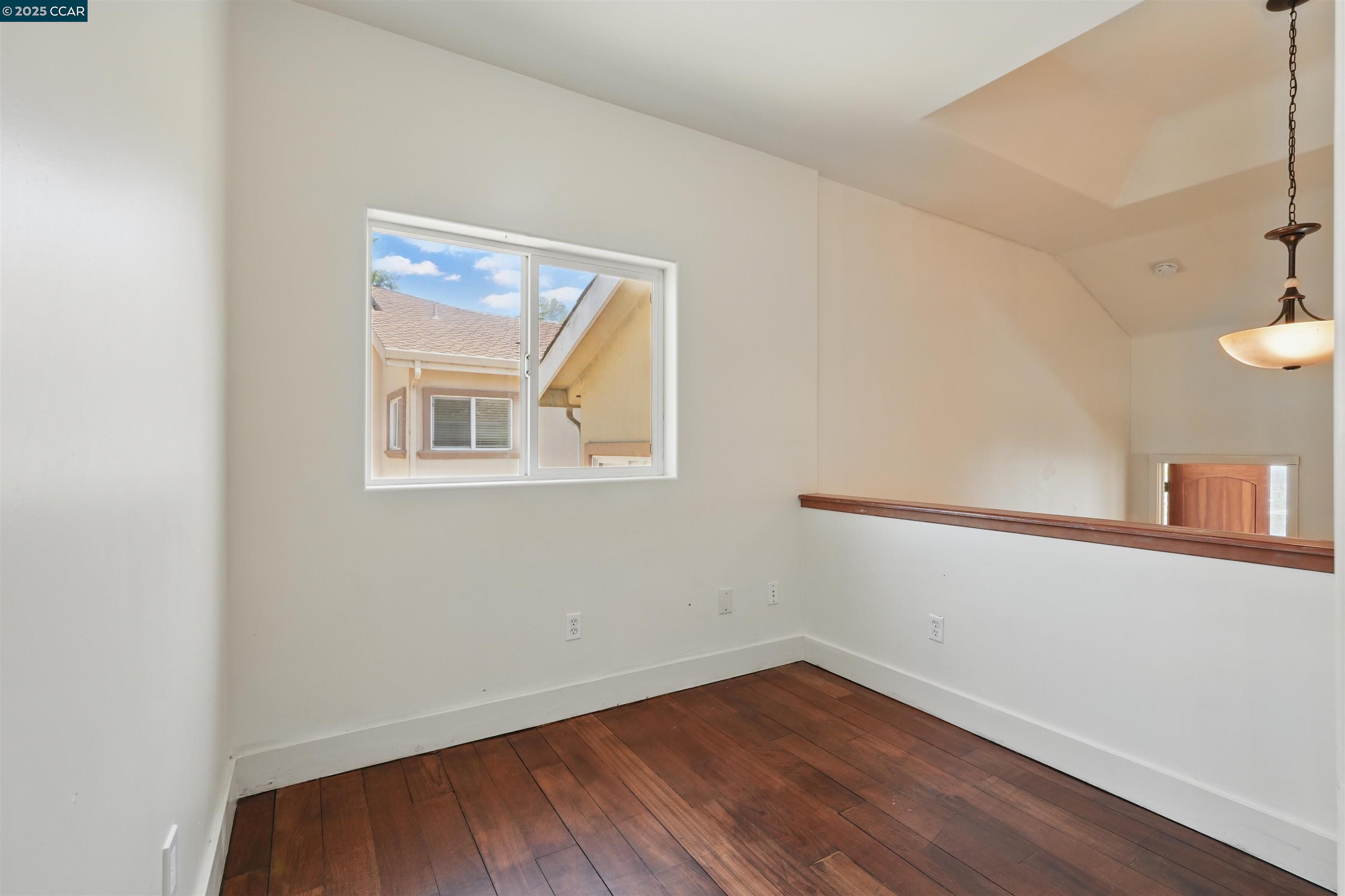 Detail Gallery Image 26 of 40 For 3727 Delmont Ave, Oakland,  CA 94605 - 4 Beds | 4 Baths