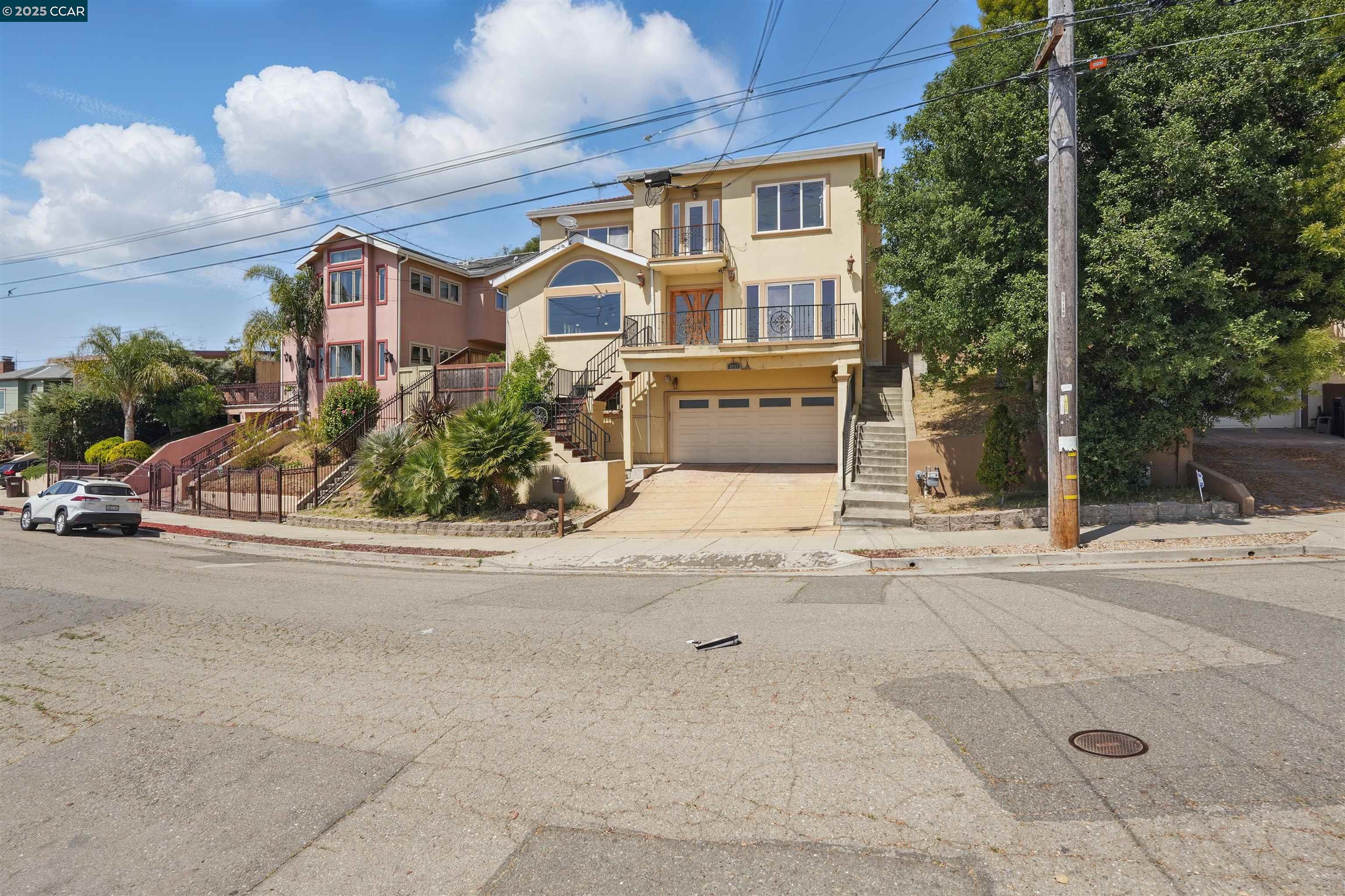 Detail Gallery Image 35 of 40 For 3727 Delmont Ave, Oakland,  CA 94605 - 4 Beds | 4 Baths