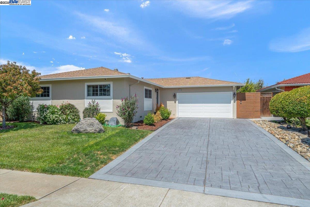 Detail Gallery Image 3 of 26 For 7412 Birkdale Dr, Newark,  CA 94560 - 3 Beds | 2 Baths